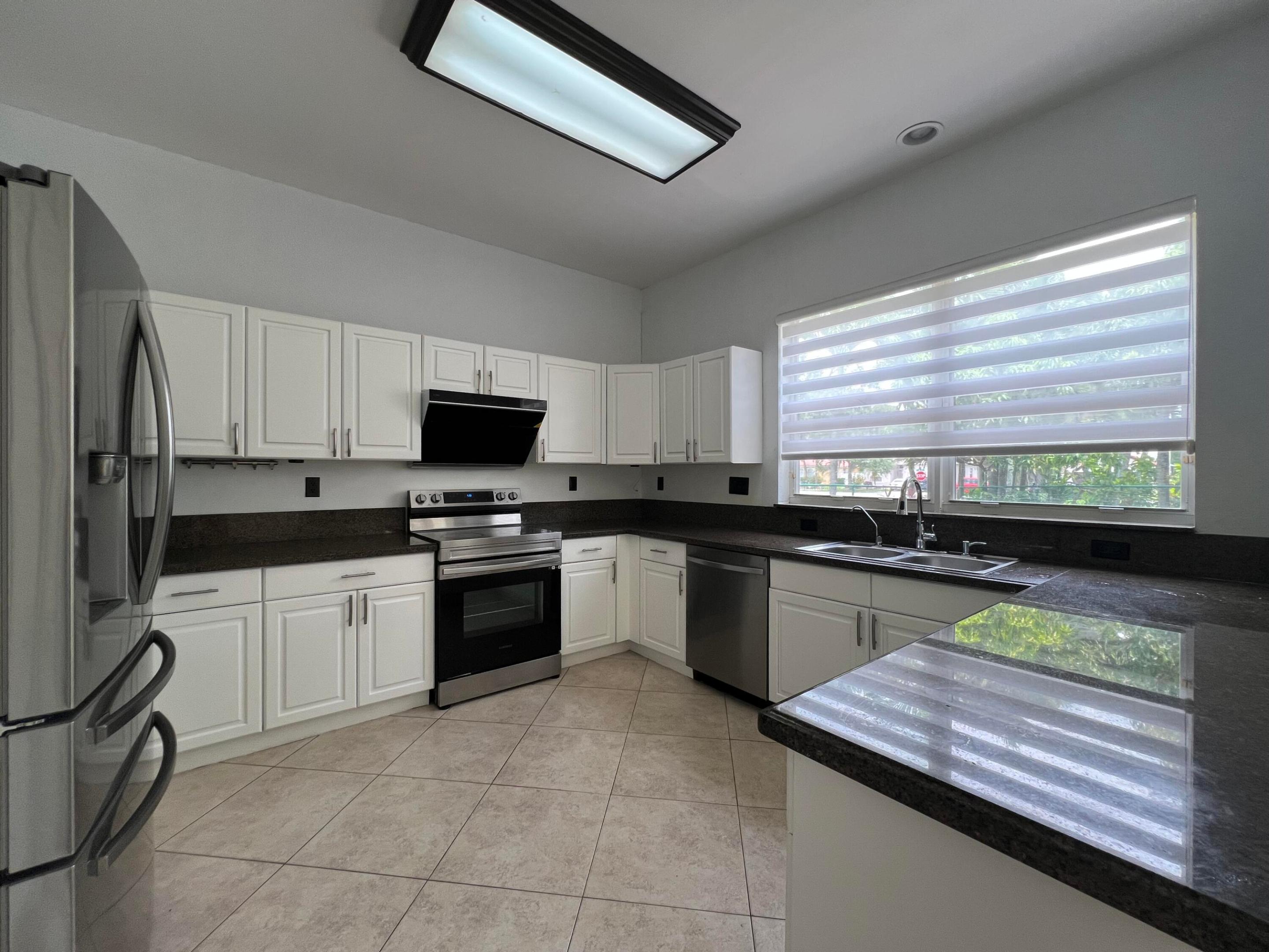 16447 SW 1st, Pembroke Pines FL 33027