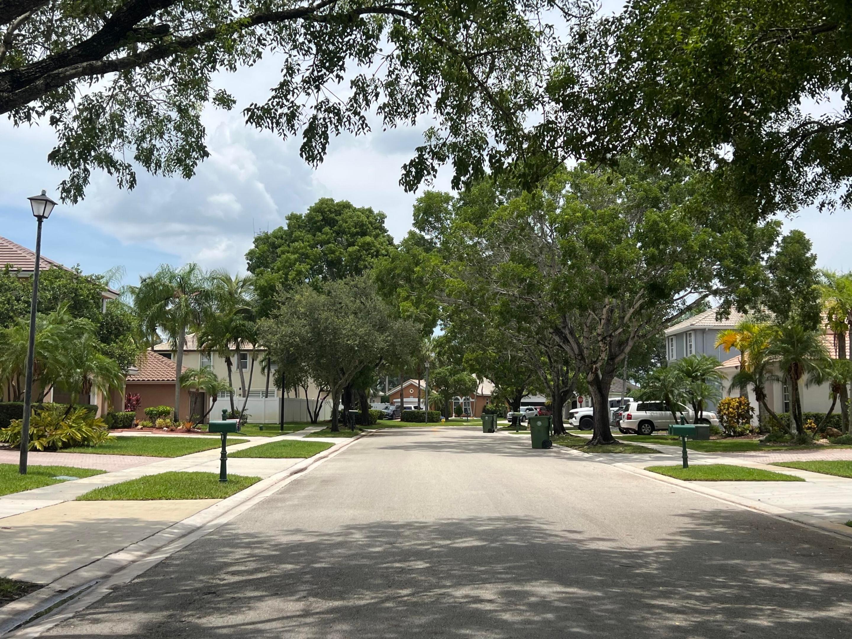 16447 SW 1st, Pembroke Pines FL 33027