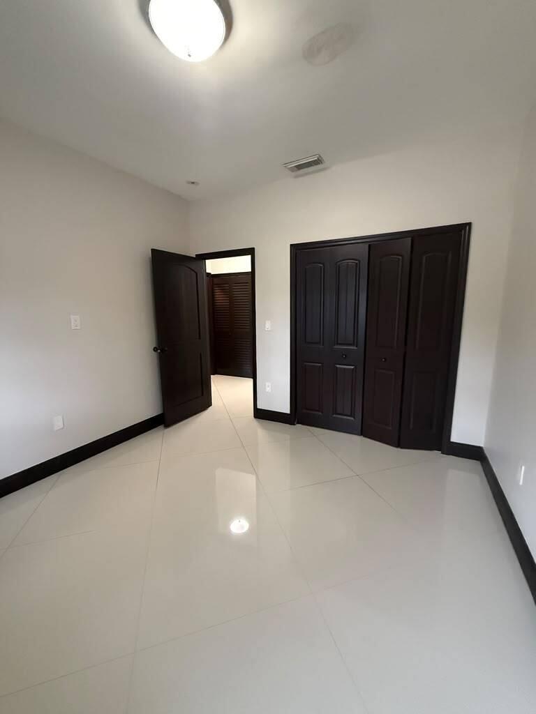 9141 NW 152nd, Miami Lakes FL 33018