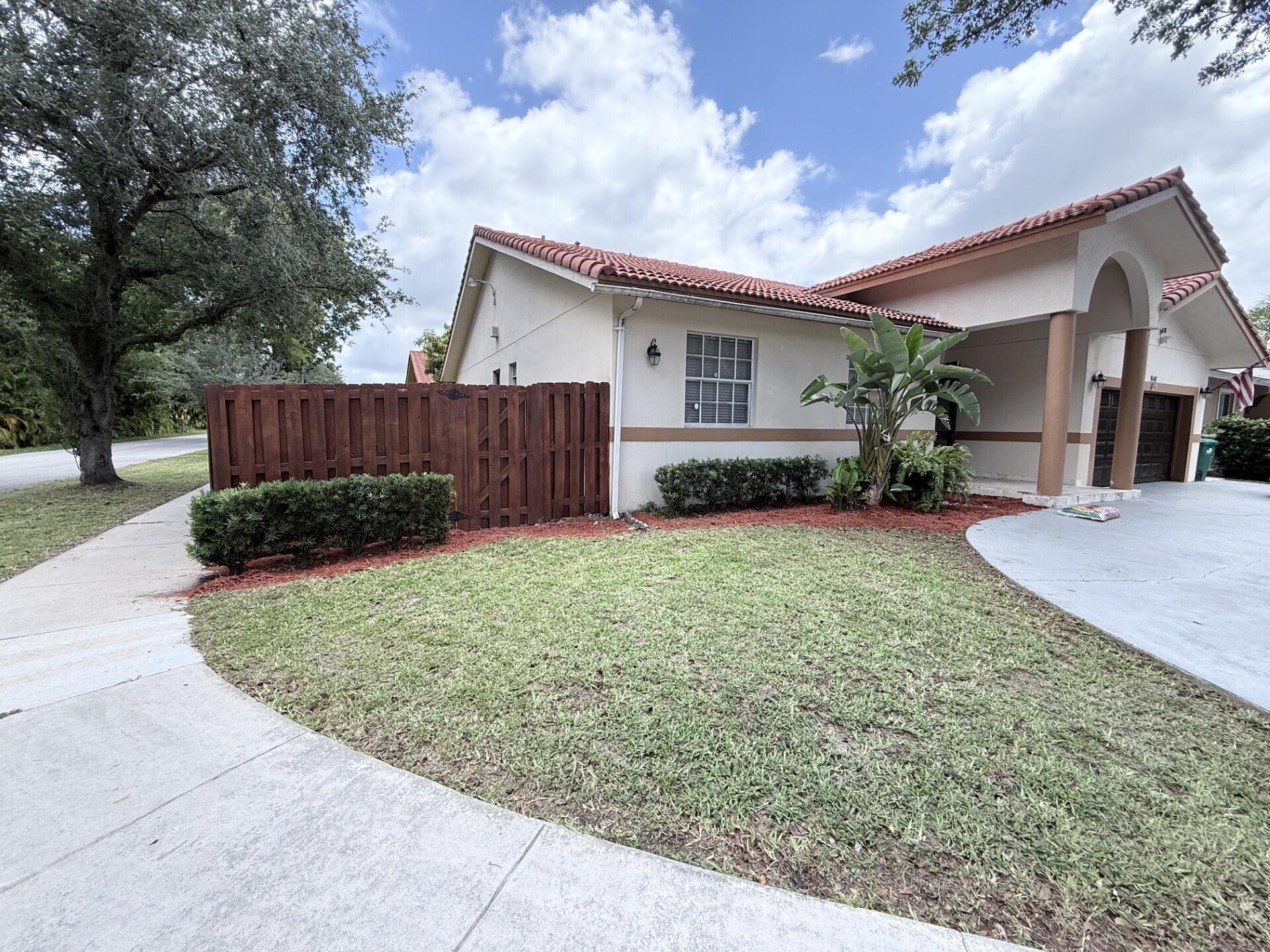 9141 NW 152nd, Miami Lakes FL 33018