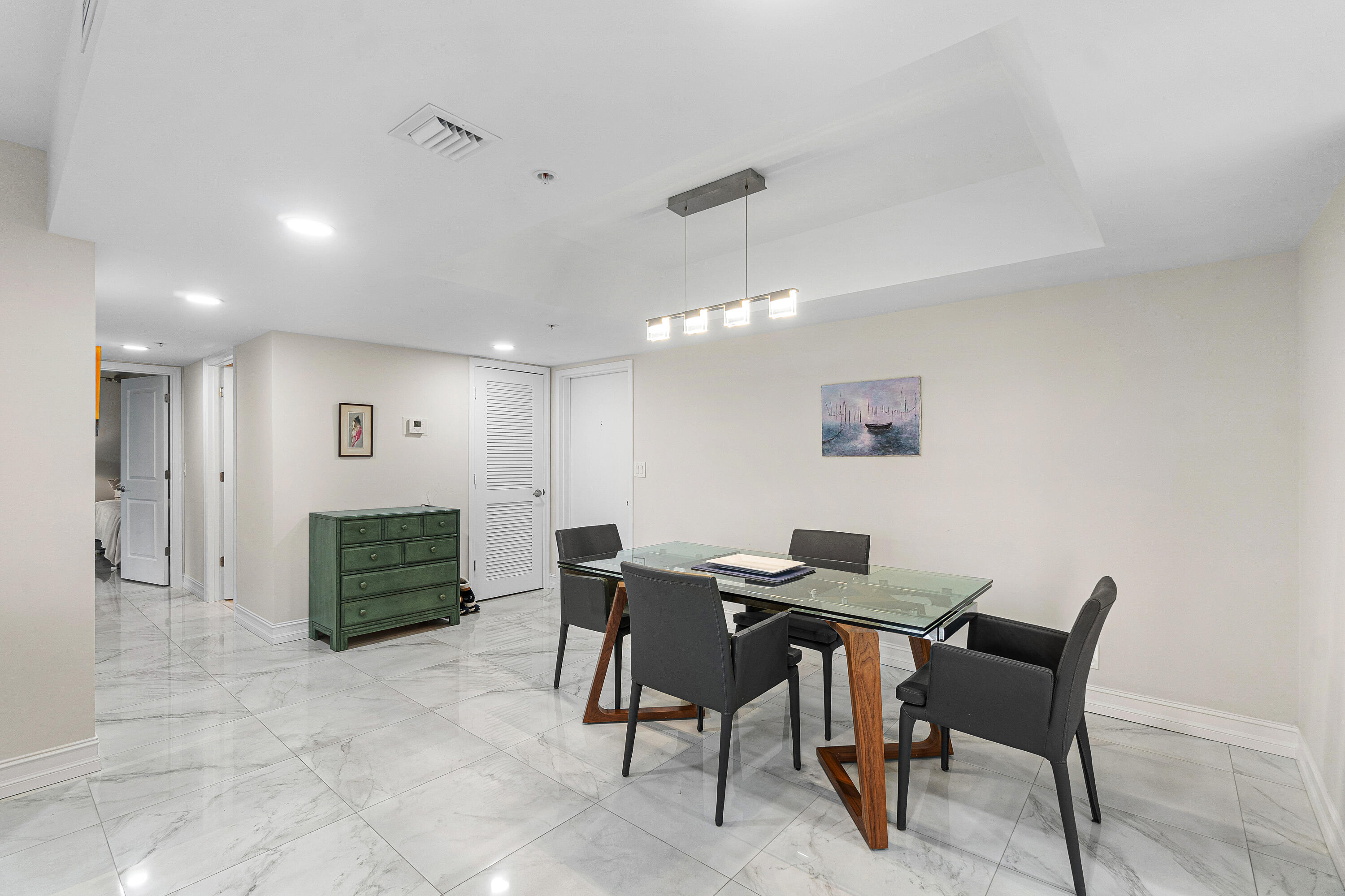 7768 Lakeside #533, Boca Raton FL 33434