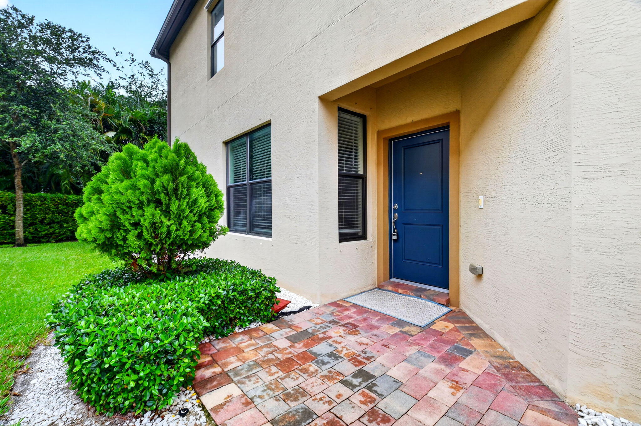 2833 Troubadour #2833, Palm Springs FL 33406