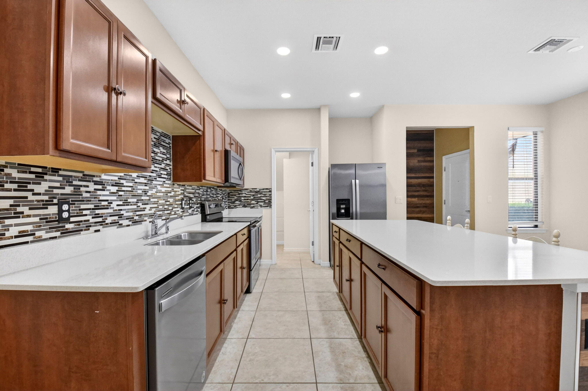 2833 Troubadour #2833, Palm Springs FL 33406