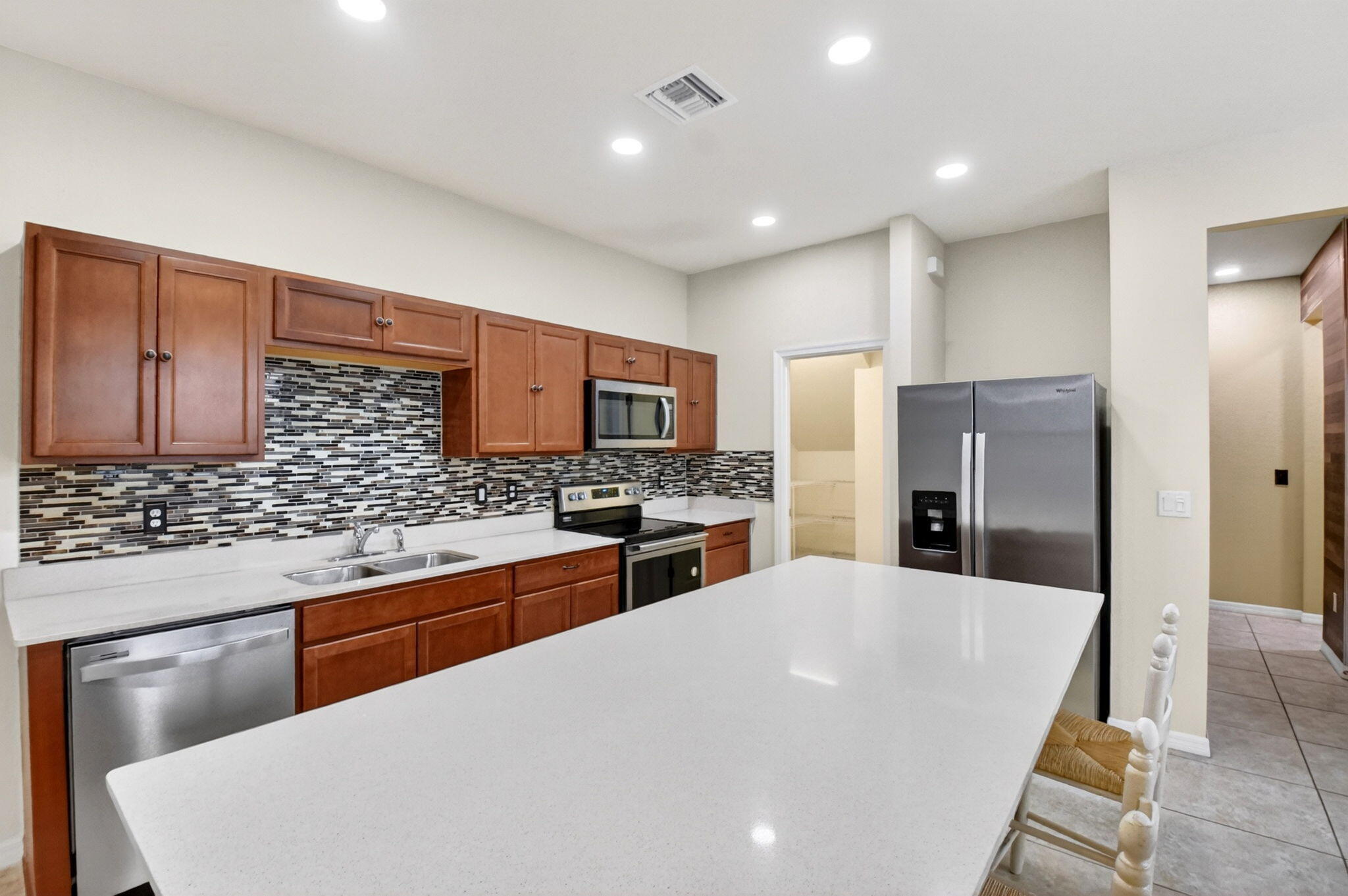 2833 Troubadour #2833, Palm Springs FL 33406