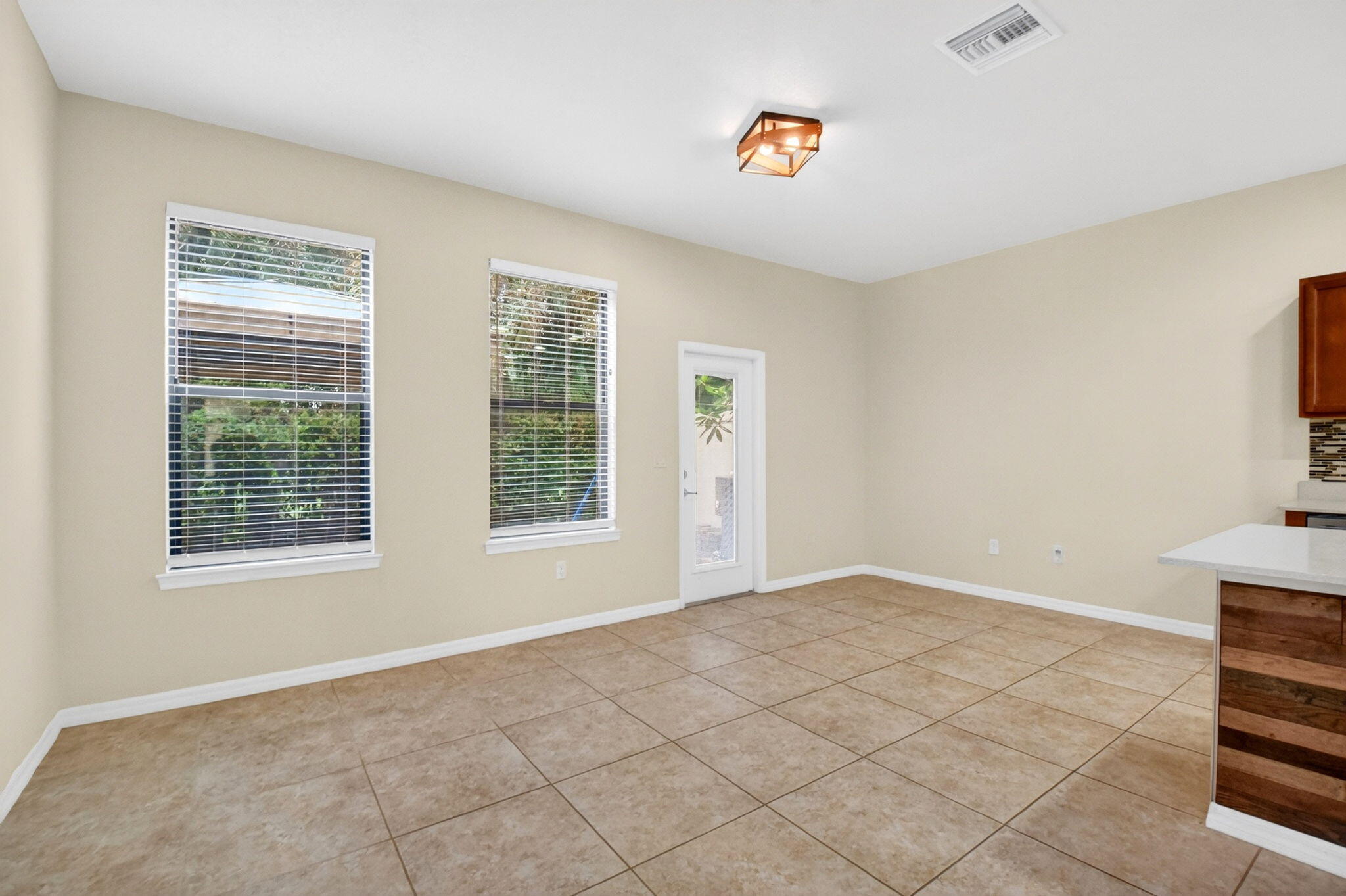 2833 Troubadour #2833, Palm Springs FL 33406