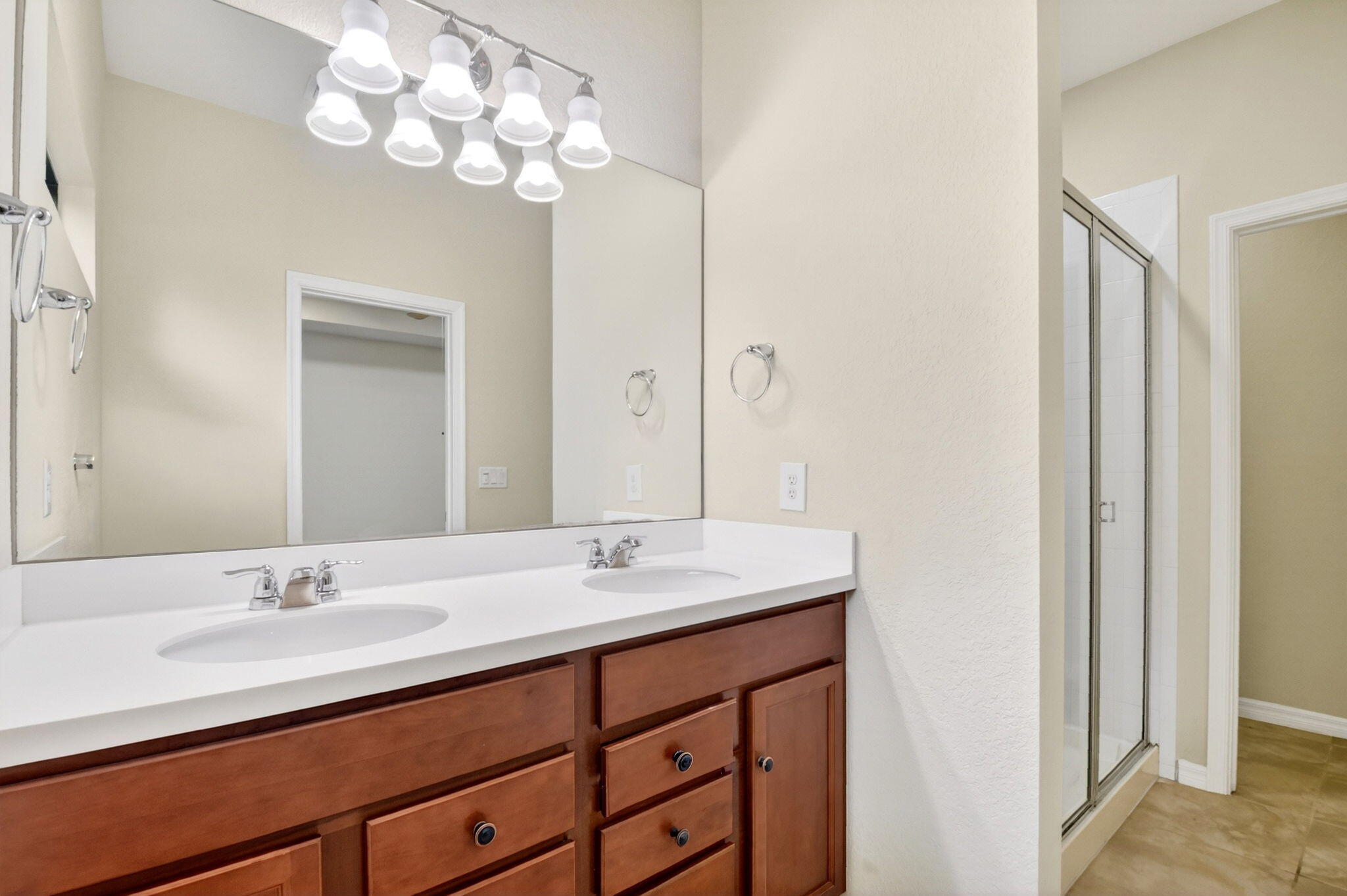 2833 Troubadour #2833, Palm Springs FL 33406