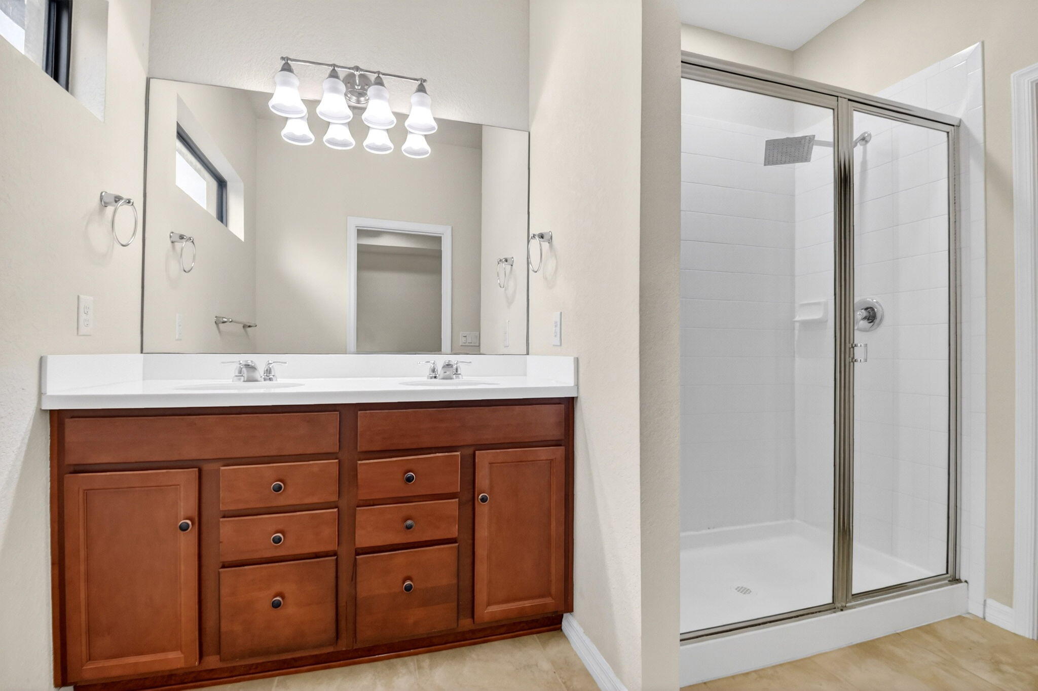 2833 Troubadour #2833, Palm Springs FL 33406