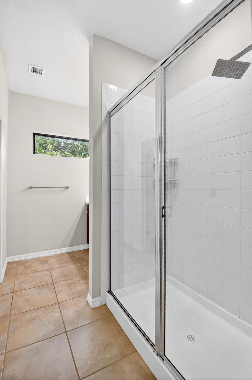 2833 Troubadour #2833, Palm Springs FL 33406
