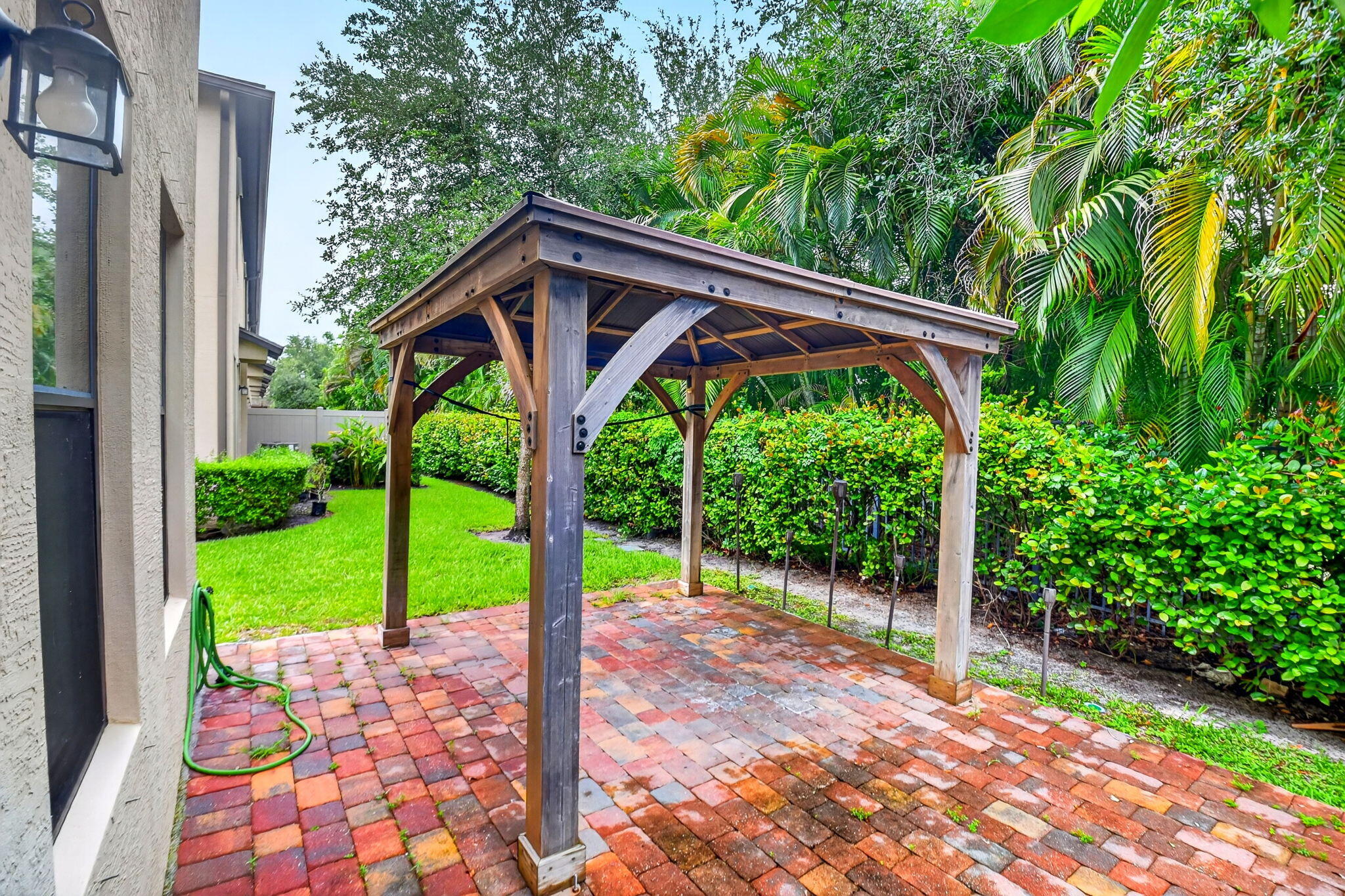 2833 Troubadour #2833, Palm Springs FL 33406