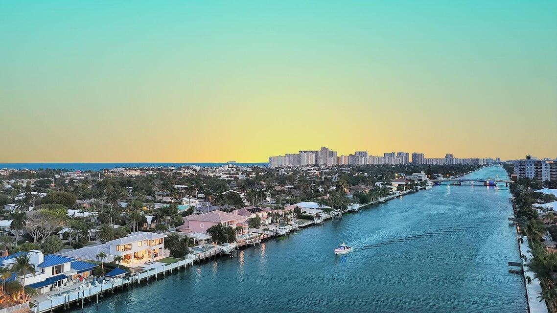 4555 W Tradewinds, Lauderdale By The Sea FL 33308