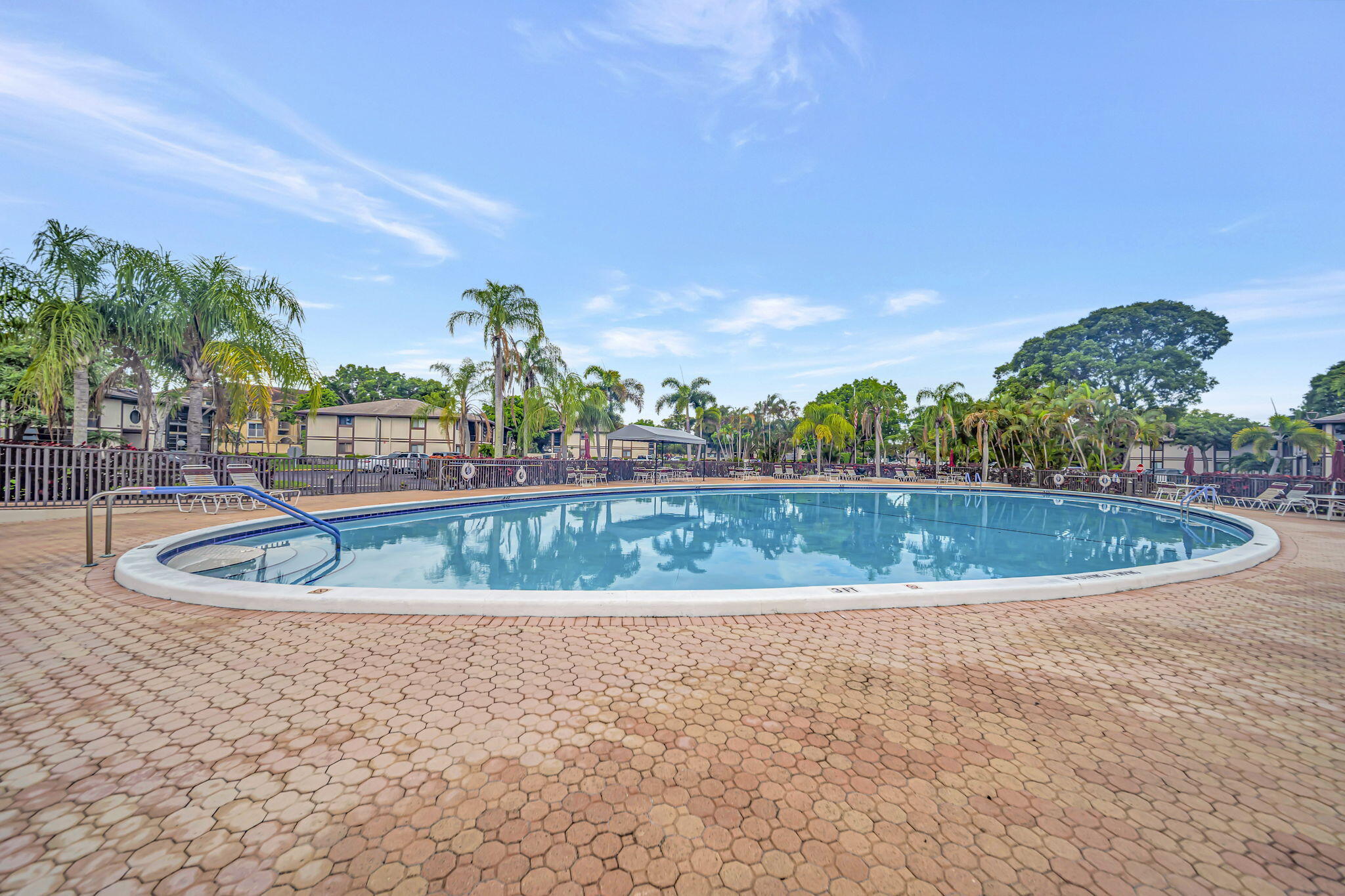9485 N Belfort #308, Tamarac FL 33321