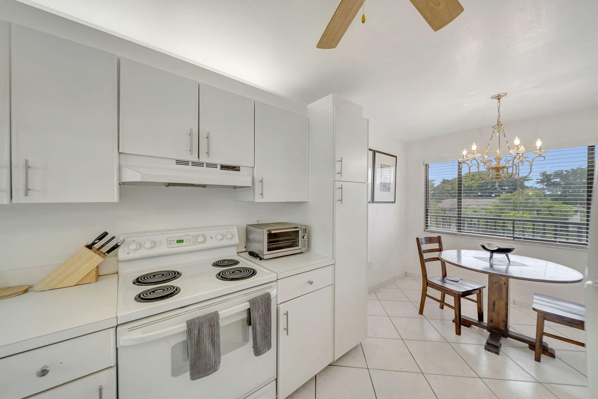 9485 N Belfort #308, Tamarac FL 33321