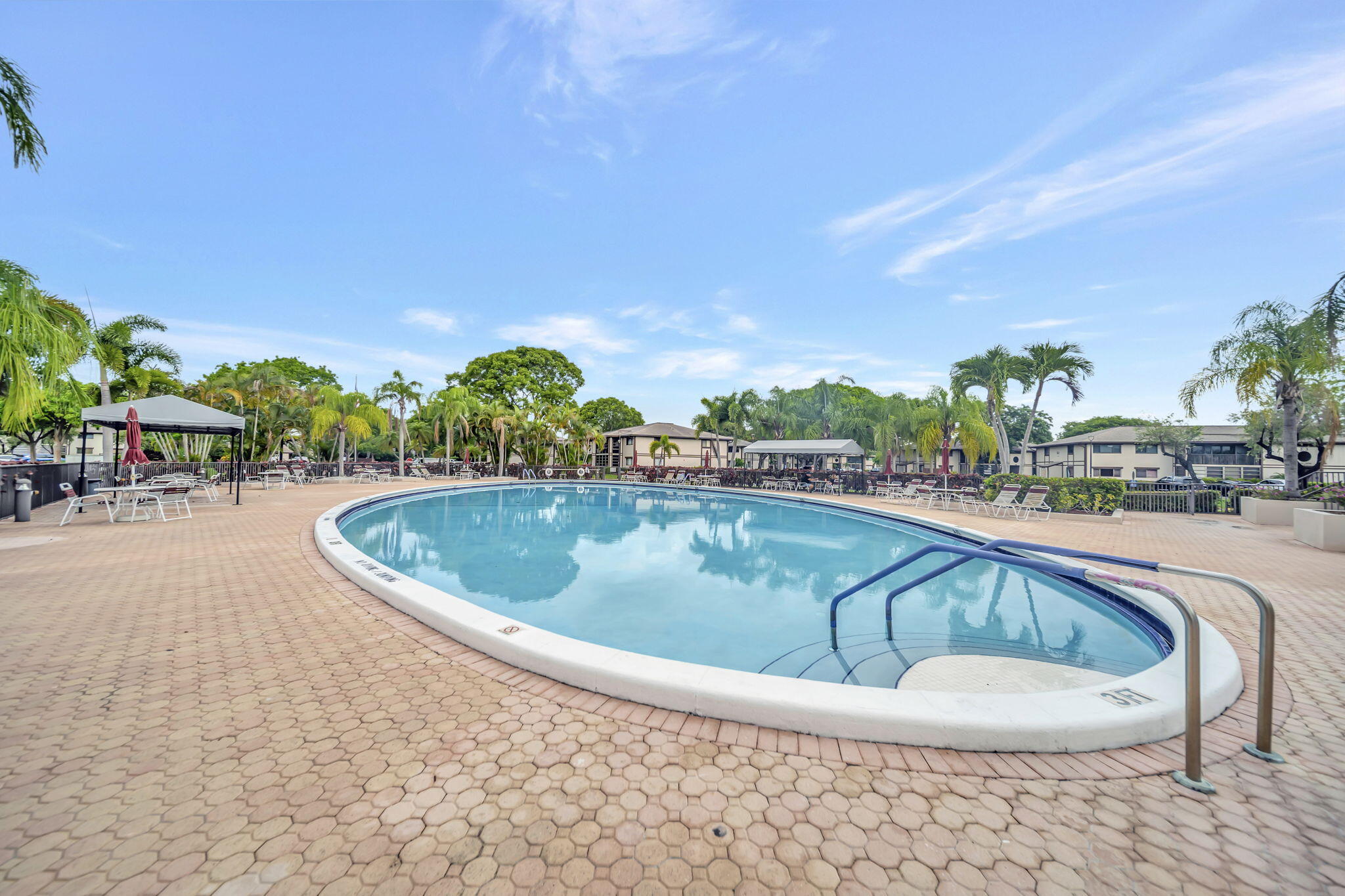 9485 N Belfort #308, Tamarac FL 33321