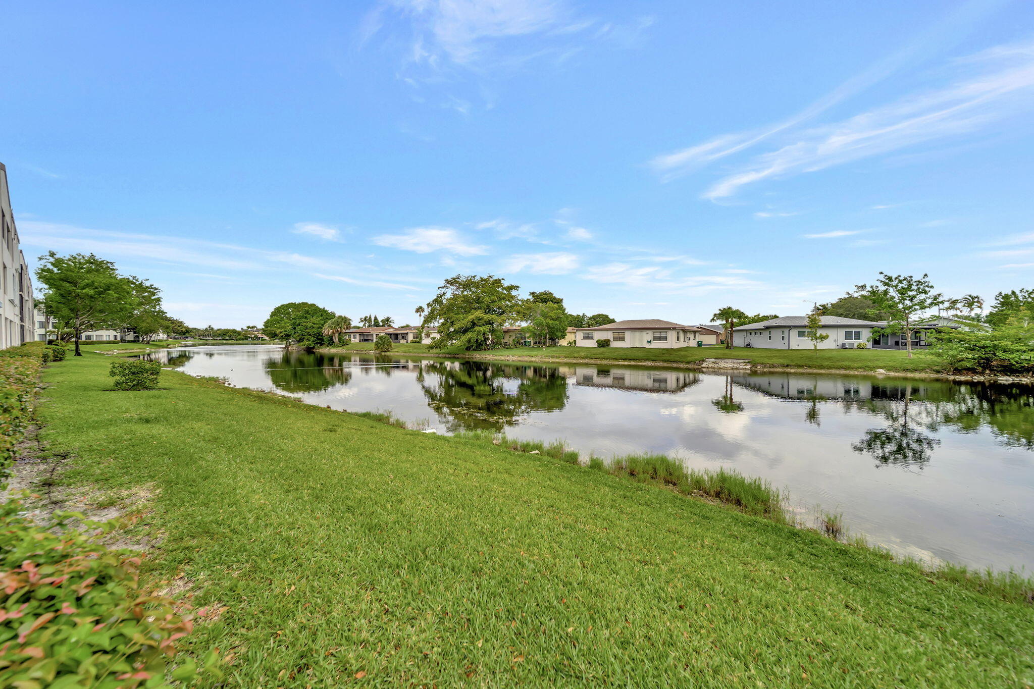 9485 N Belfort #308, Tamarac FL 33321