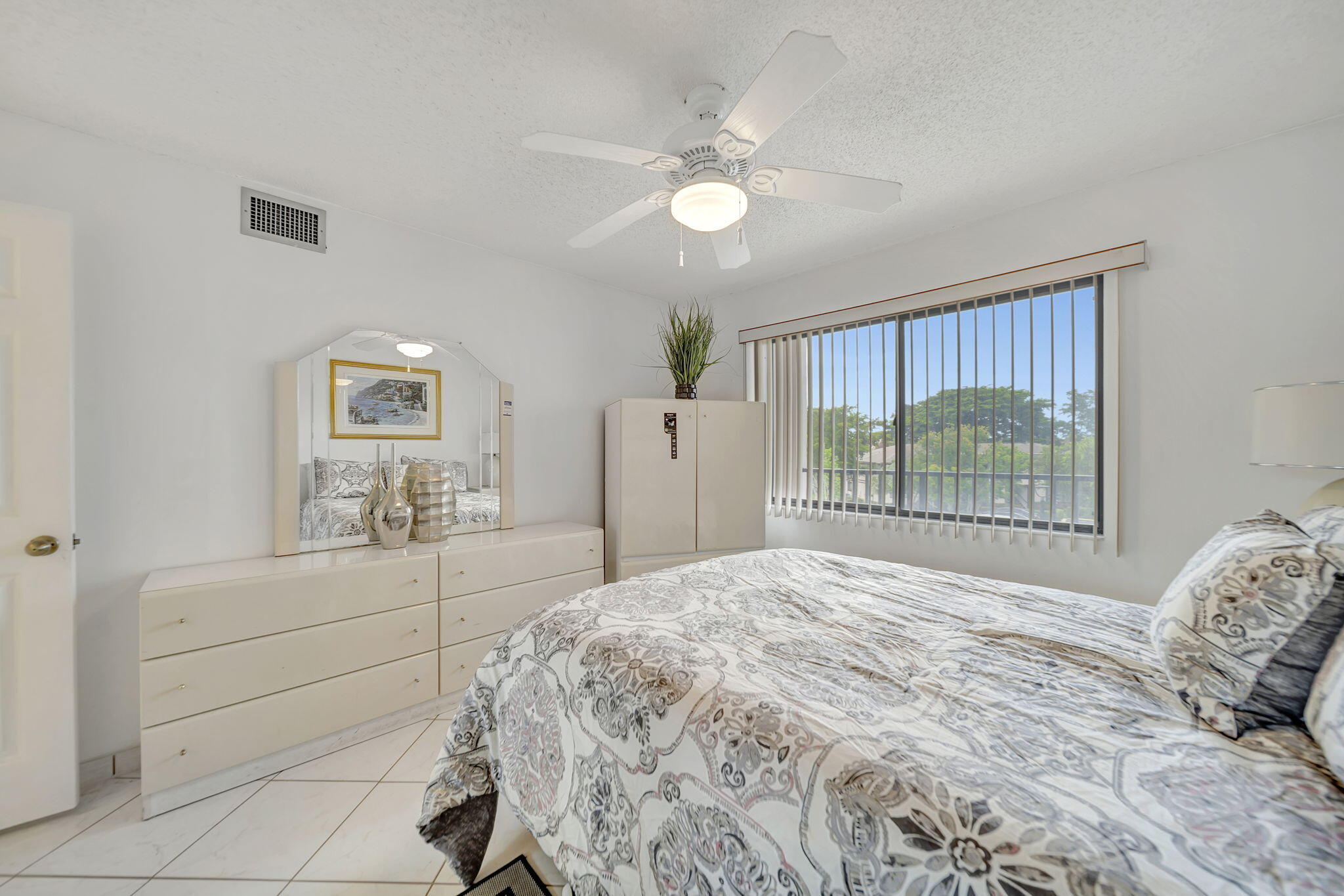 9485 N Belfort #308, Tamarac FL 33321