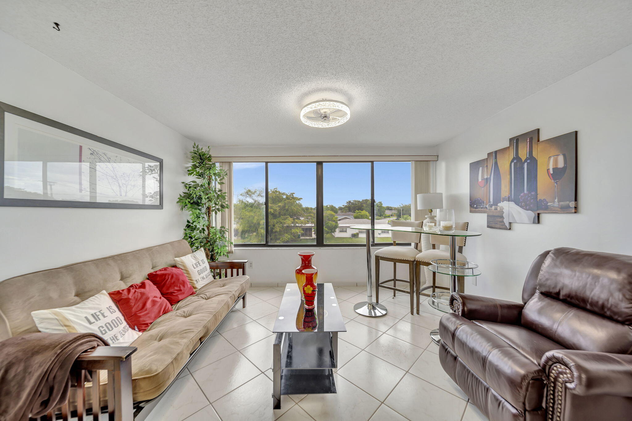 9485 N Belfort #308, Tamarac FL 33321