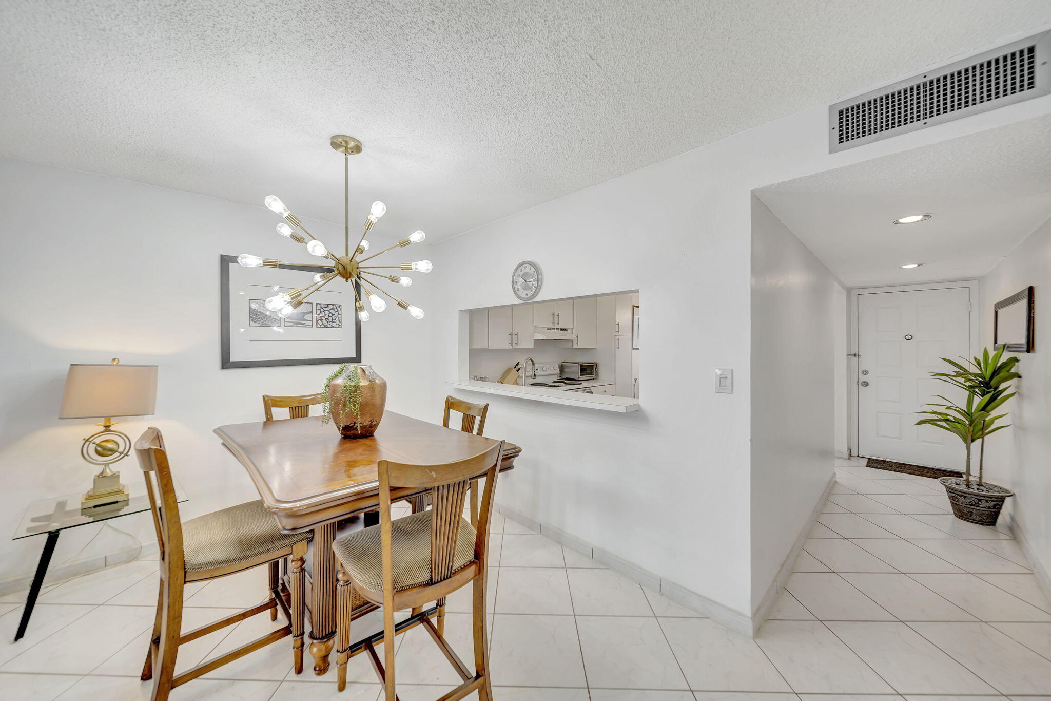 9485 N Belfort #308, Tamarac FL 33321