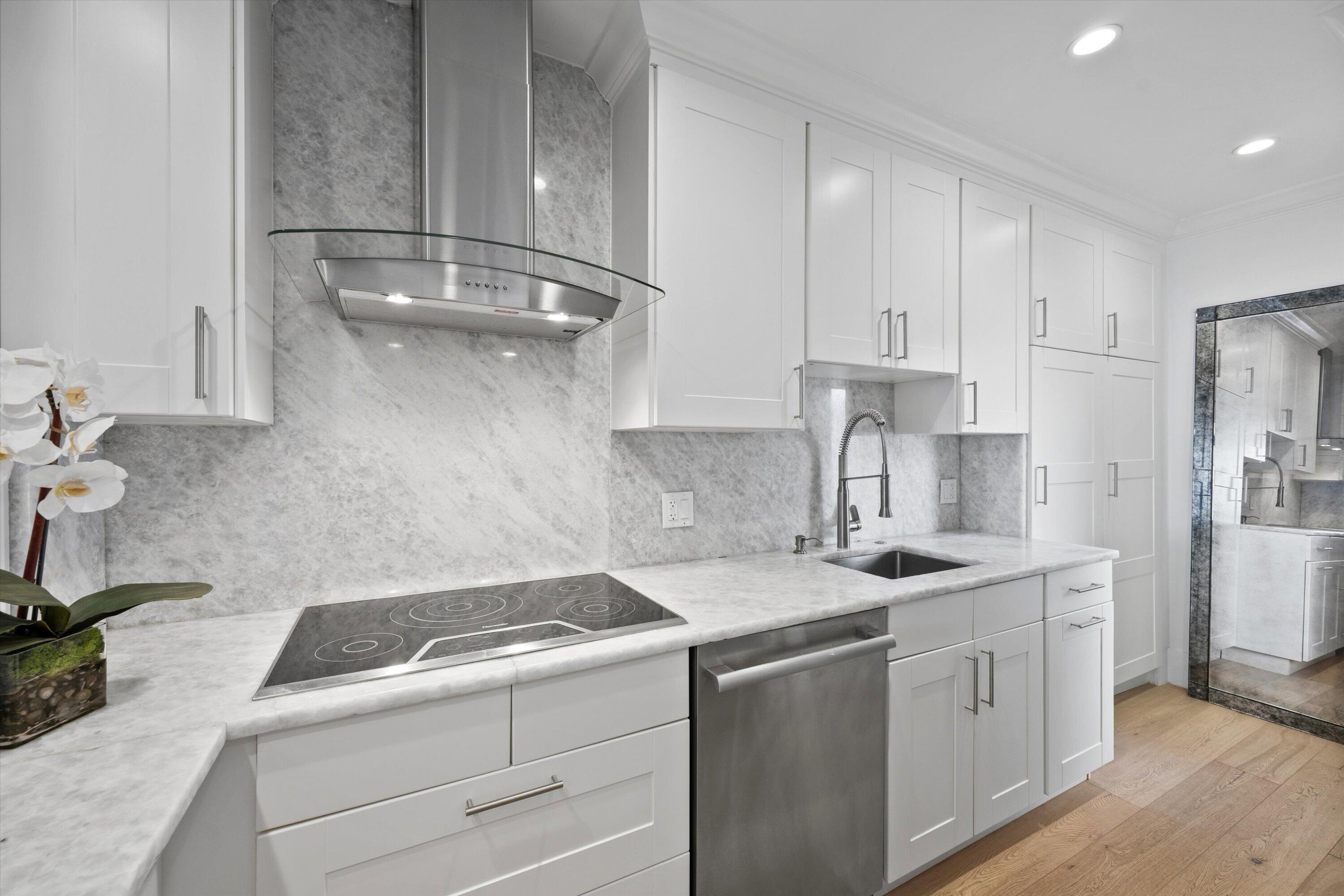 400 S Ocean #216, Palm Beach FL 33480