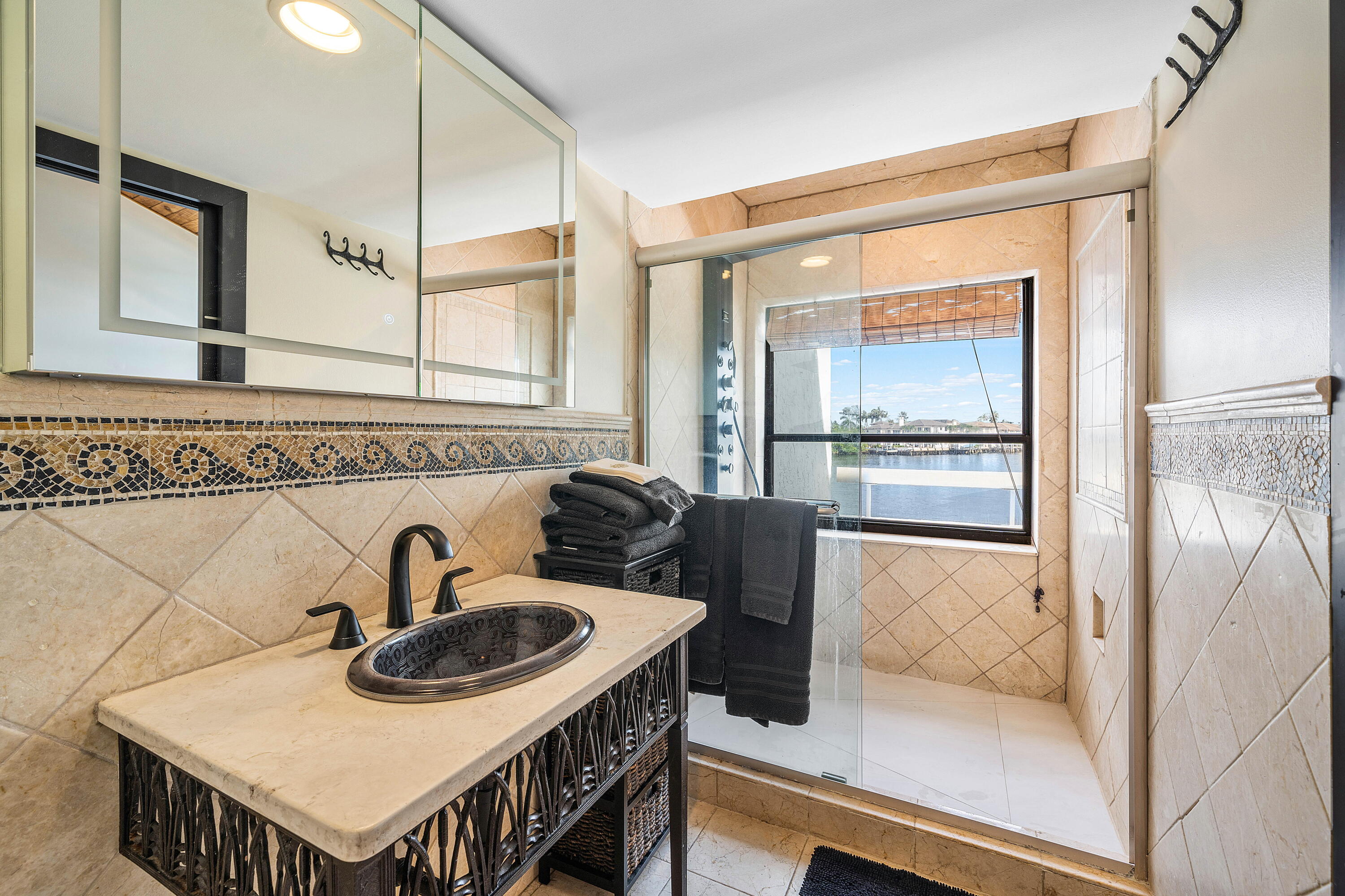 1005 Bel Air #5, Highland Beach FL 33487