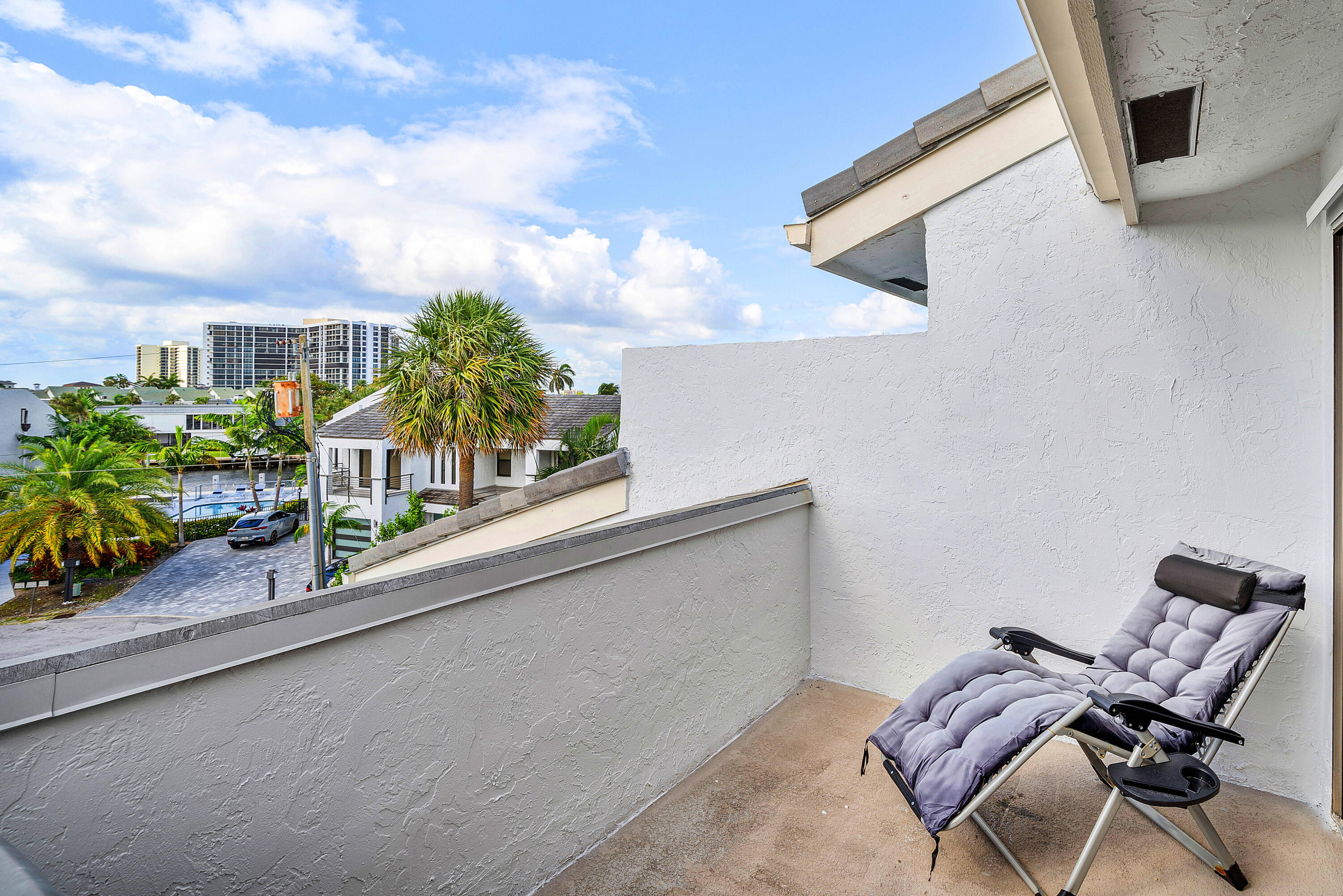 1005 Bel Air #5, Highland Beach FL 33487