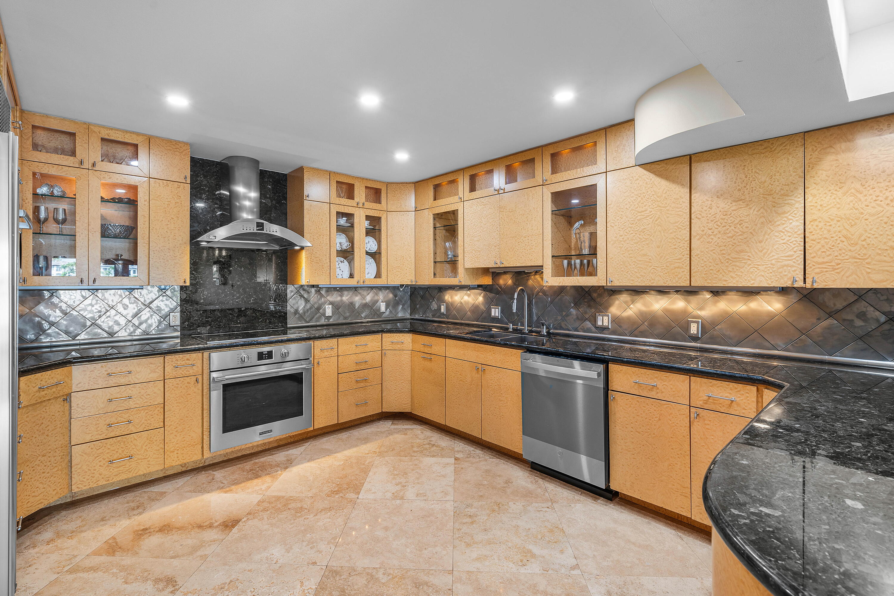 1005 Bel Air #5, Highland Beach FL 33487