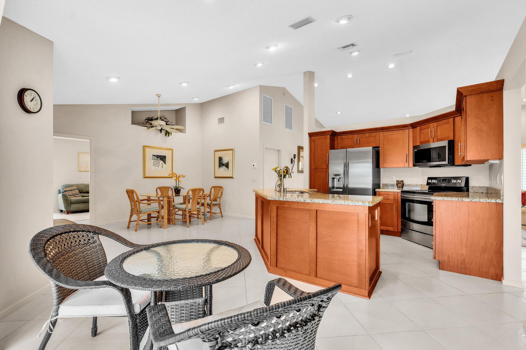 10201 Canoe Brook, Boca Raton FL 33498