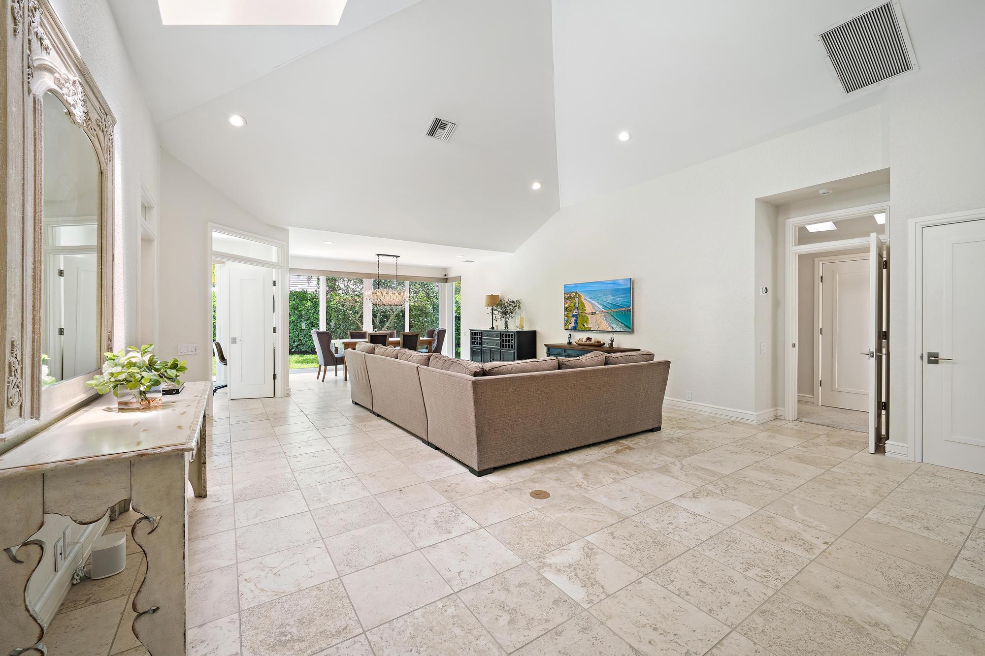 4501 Captains, Jupiter FL 33477