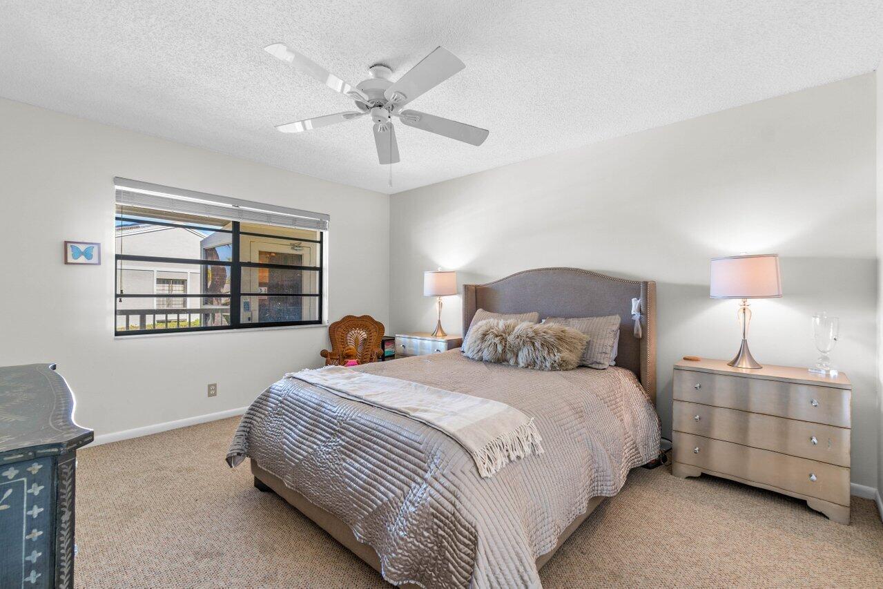 61 Eastgate #D, Boynton Beach FL 33436