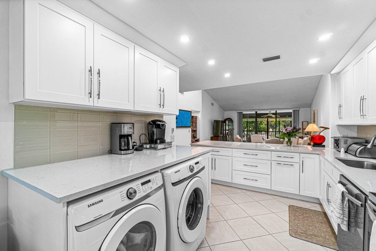 61 Eastgate #D, Boynton Beach FL 33436