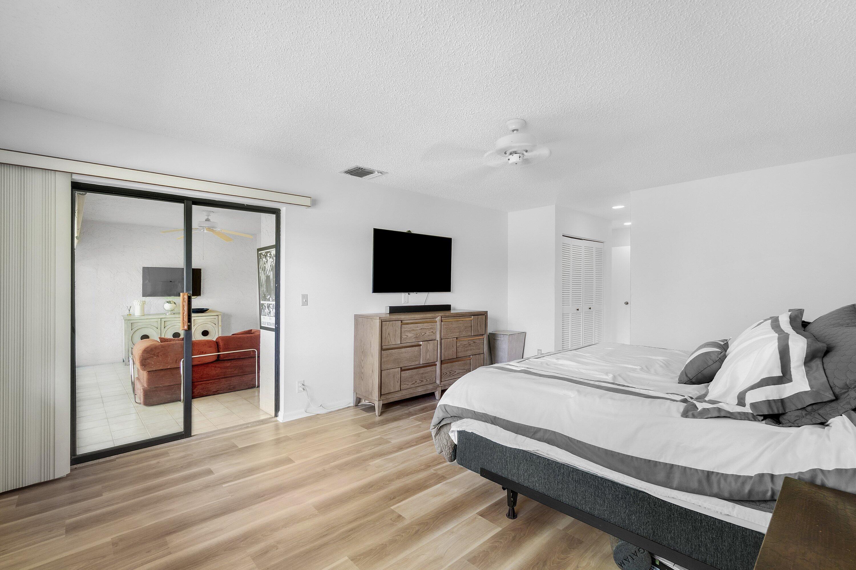 61 Eastgate #D, Boynton Beach FL 33436