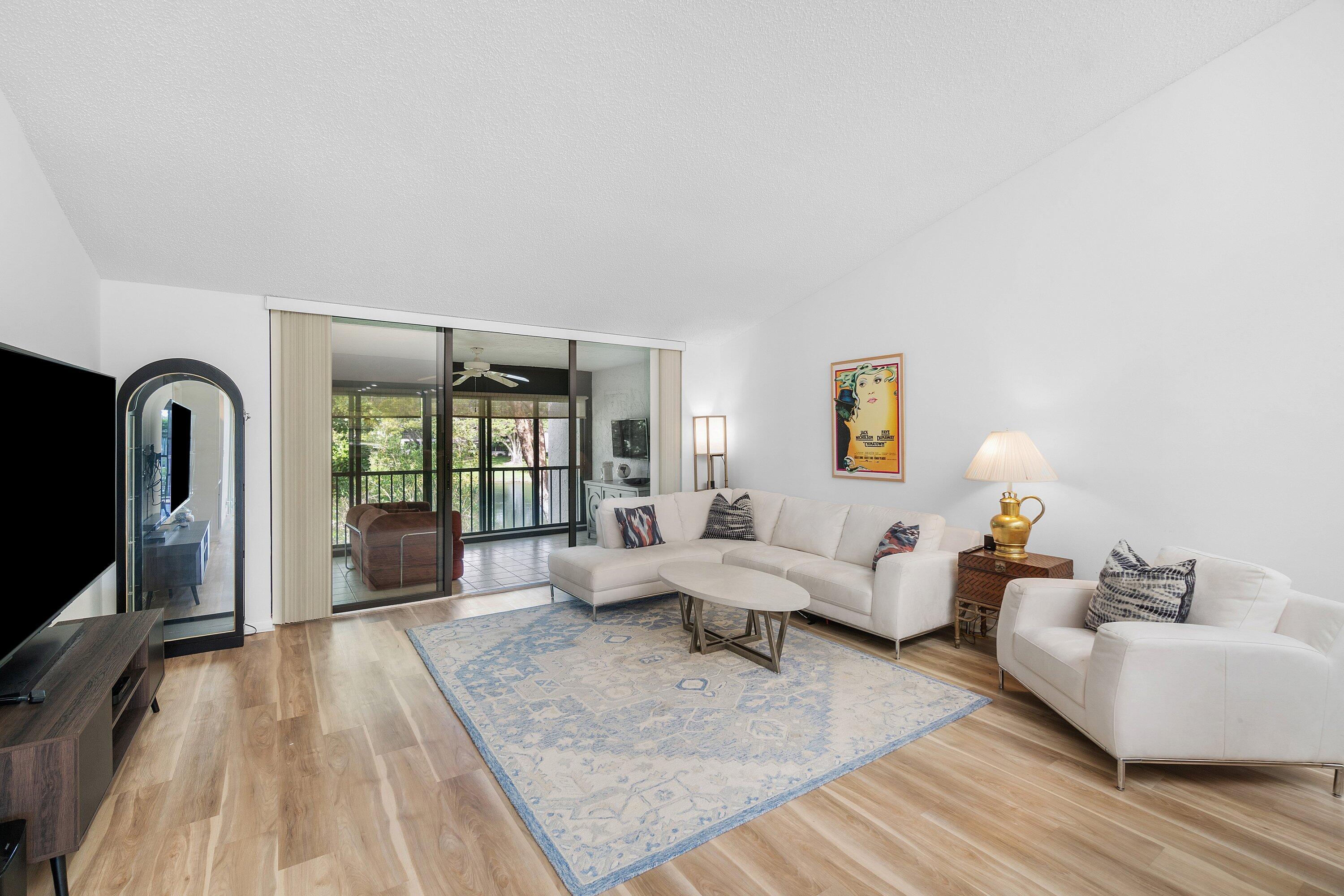 61 Eastgate #D, Boynton Beach FL 33436