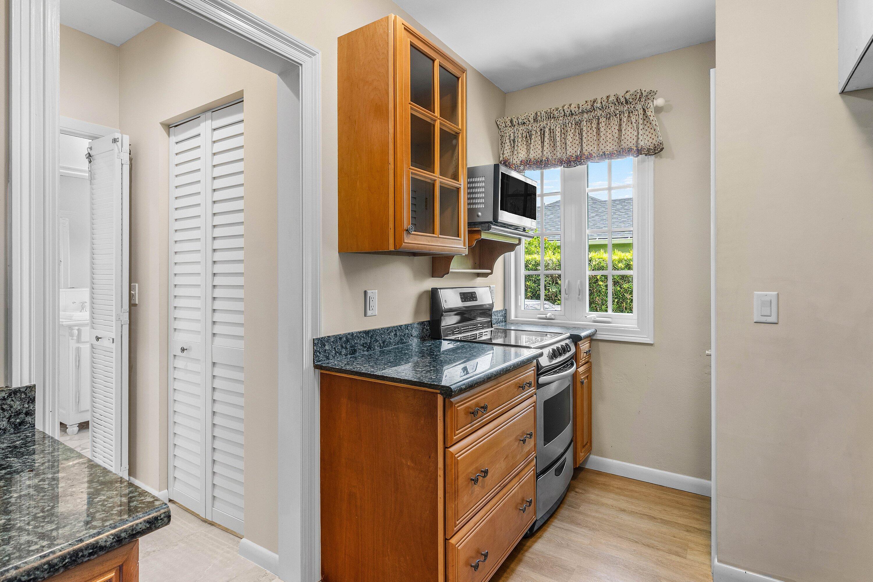 1103 NW 6th, Delray Beach FL 33444