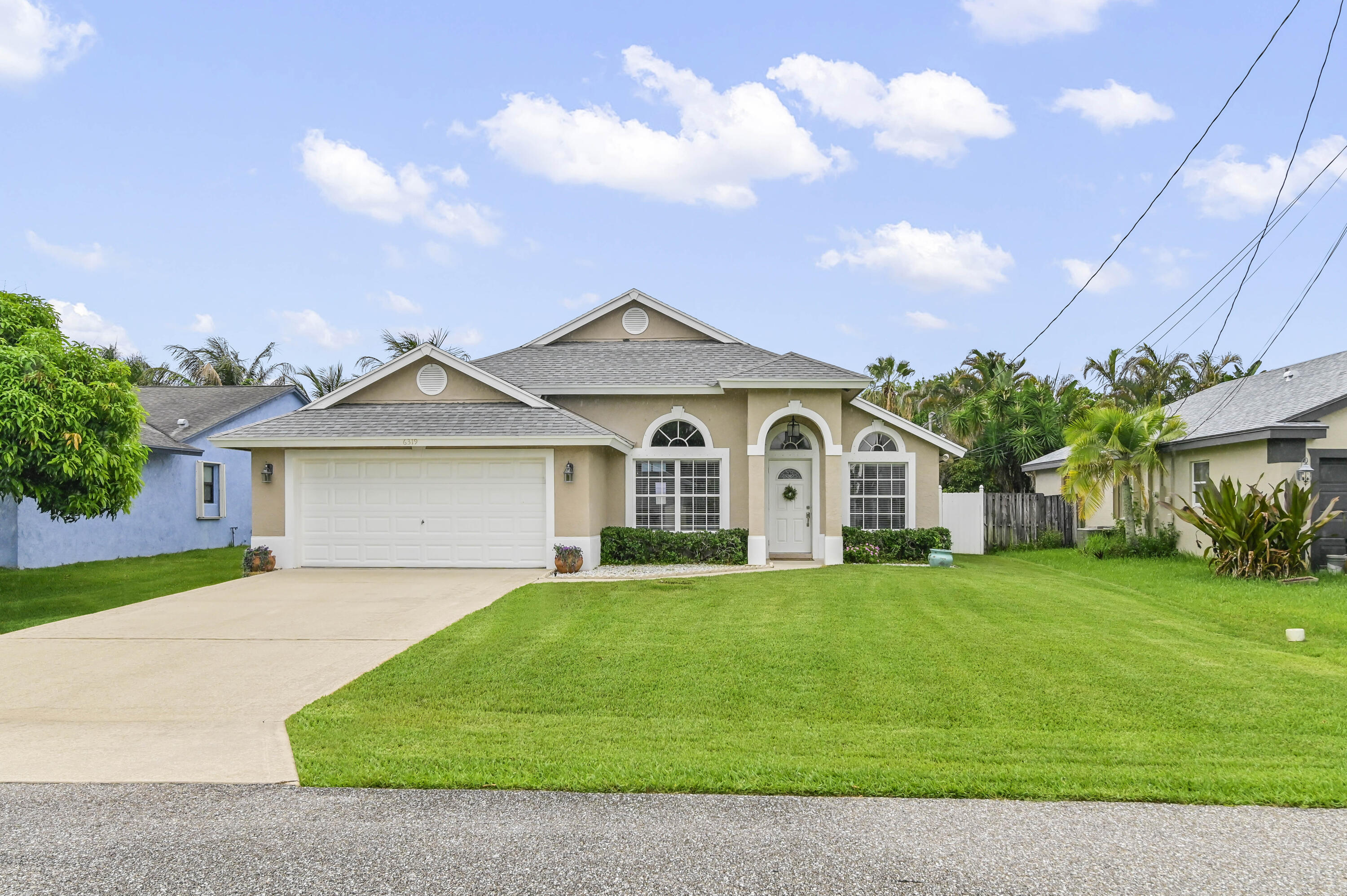 6319 Foster, Jupiter FL 33458