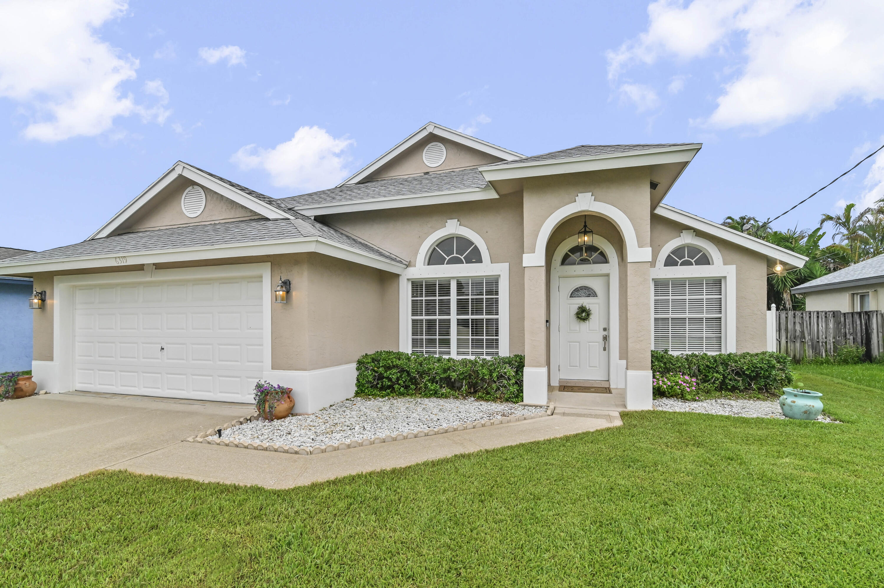 6319 Foster, Jupiter FL 33458