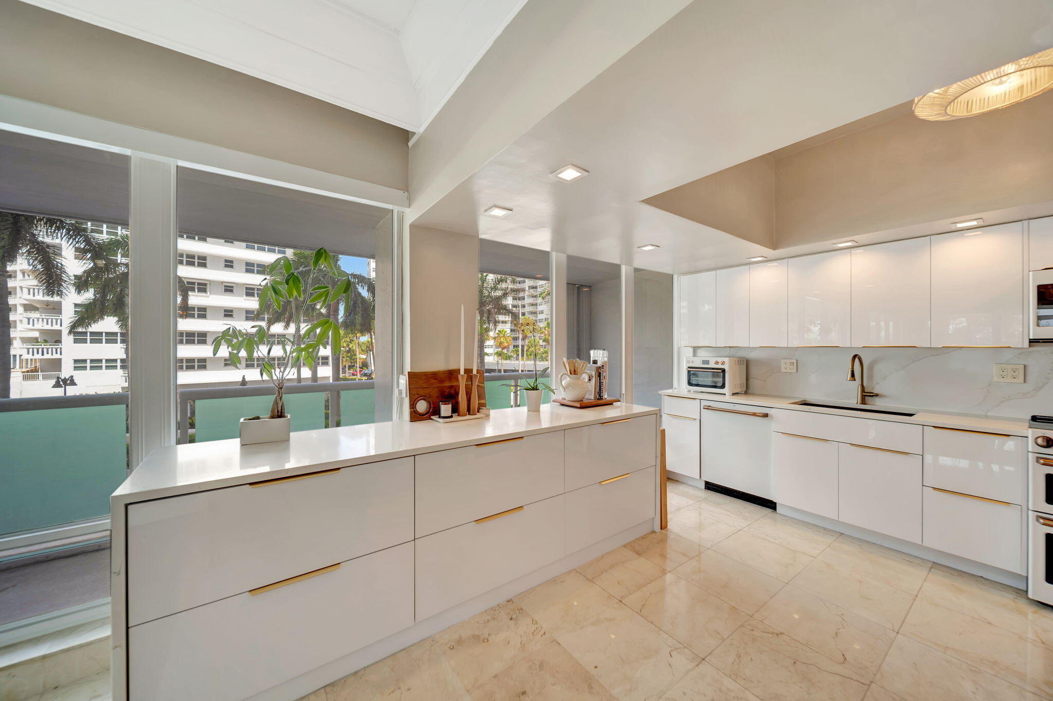2100 S Ocean #101-102, Fort Lauderdale FL 33316