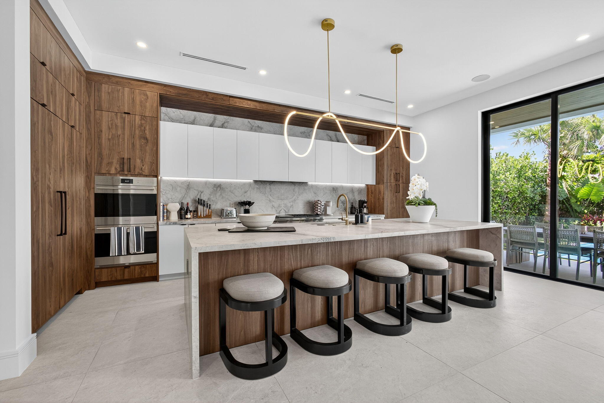 123 Murray, West Palm Beach FL 33405