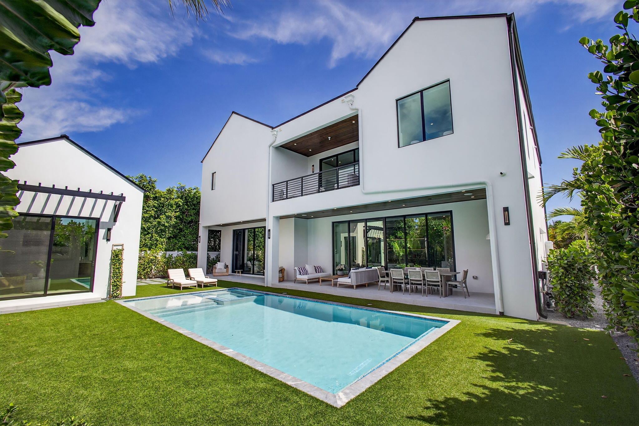 123 Murray, West Palm Beach FL 33405