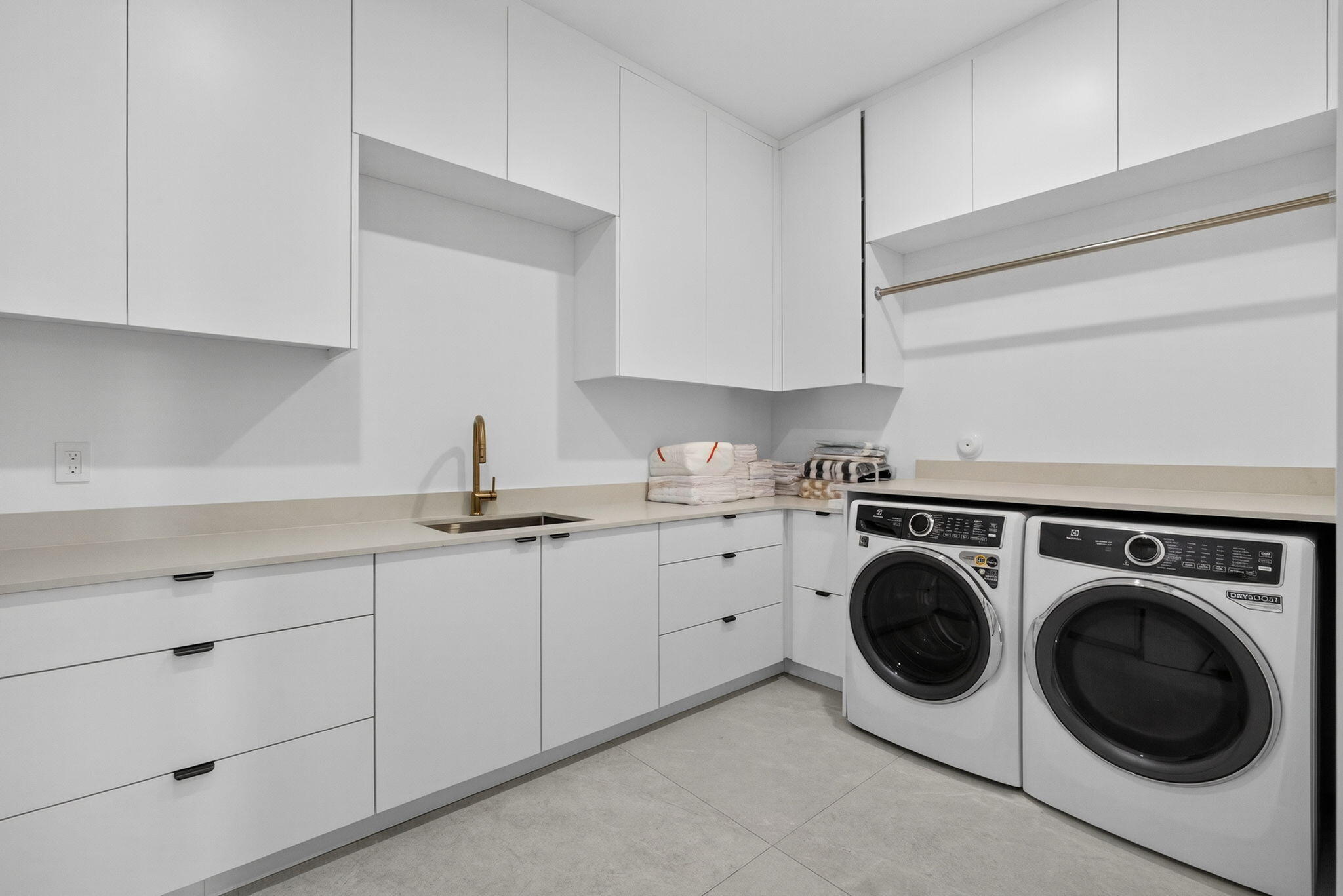 123 Murray, West Palm Beach FL 33405
