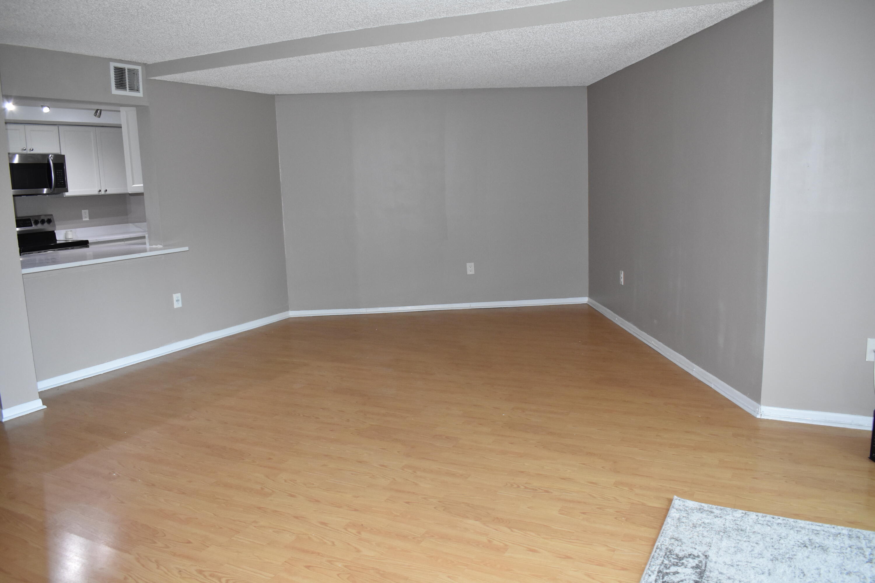 1201 River Reach #207, Fort Lauderdale FL 33315