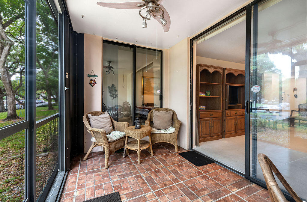 3680 Inverrary #1v, Lauderhill FL 33319