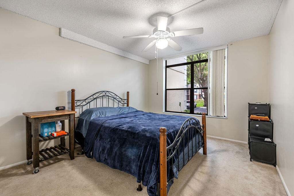 3680 Inverrary #1v, Lauderhill FL 33319