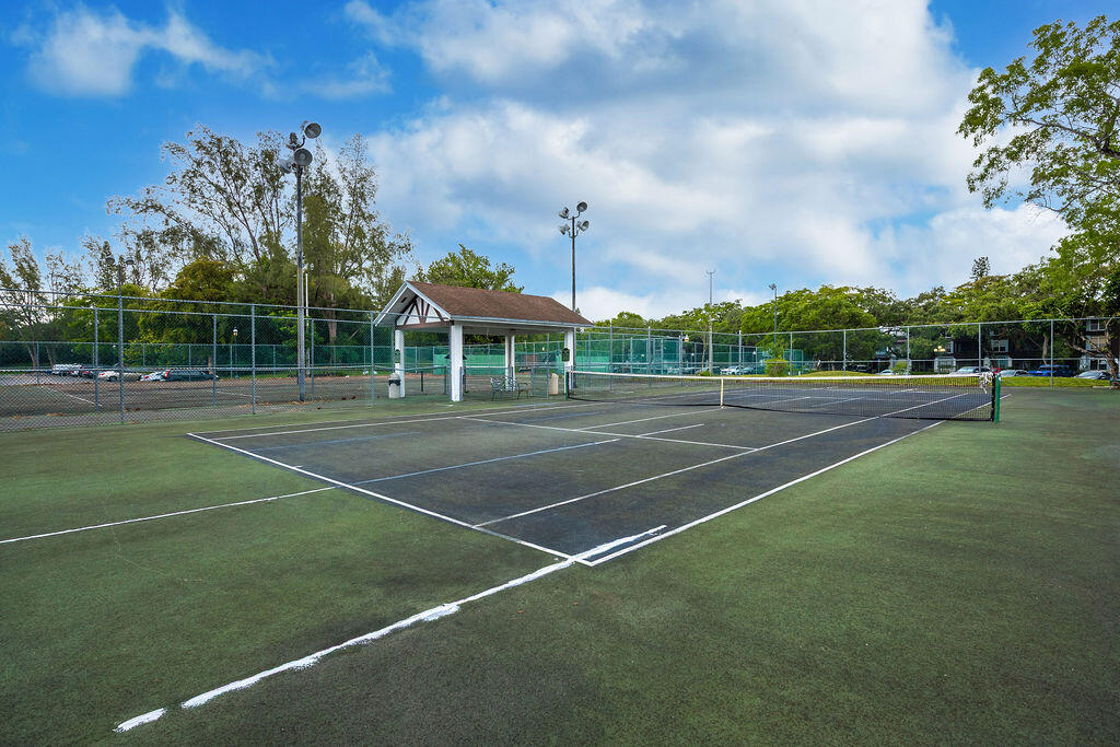 3680 Inverrary #1v, Lauderhill FL 33319