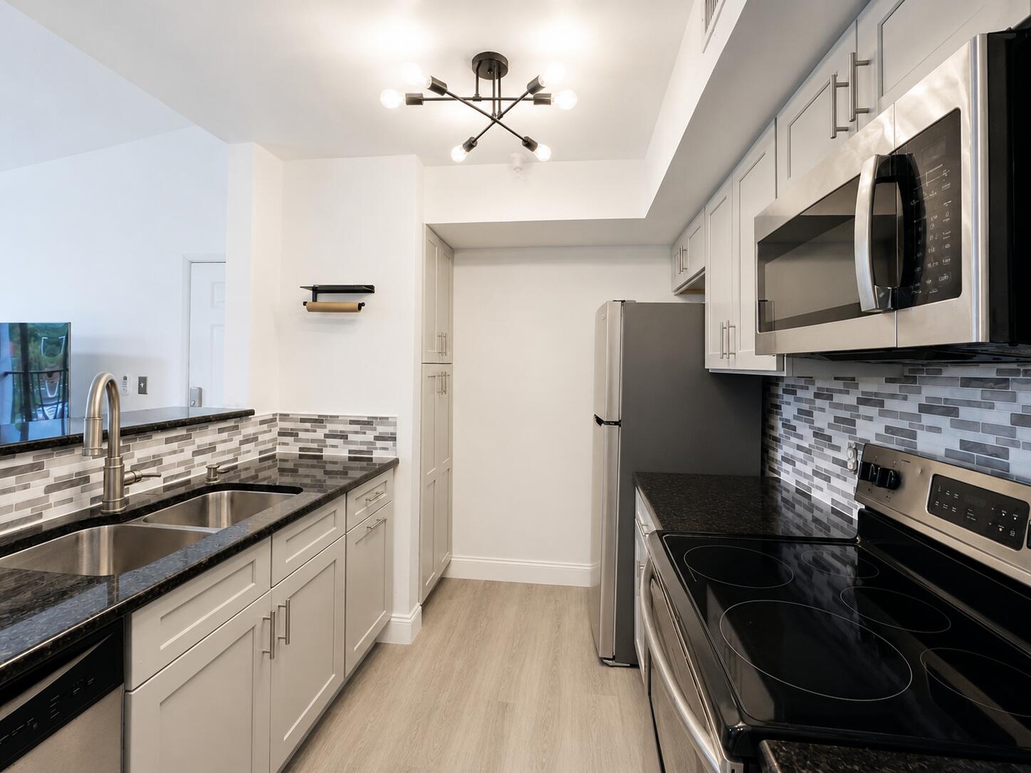 117 Yacht Club #307, Hypoluxo FL 33462