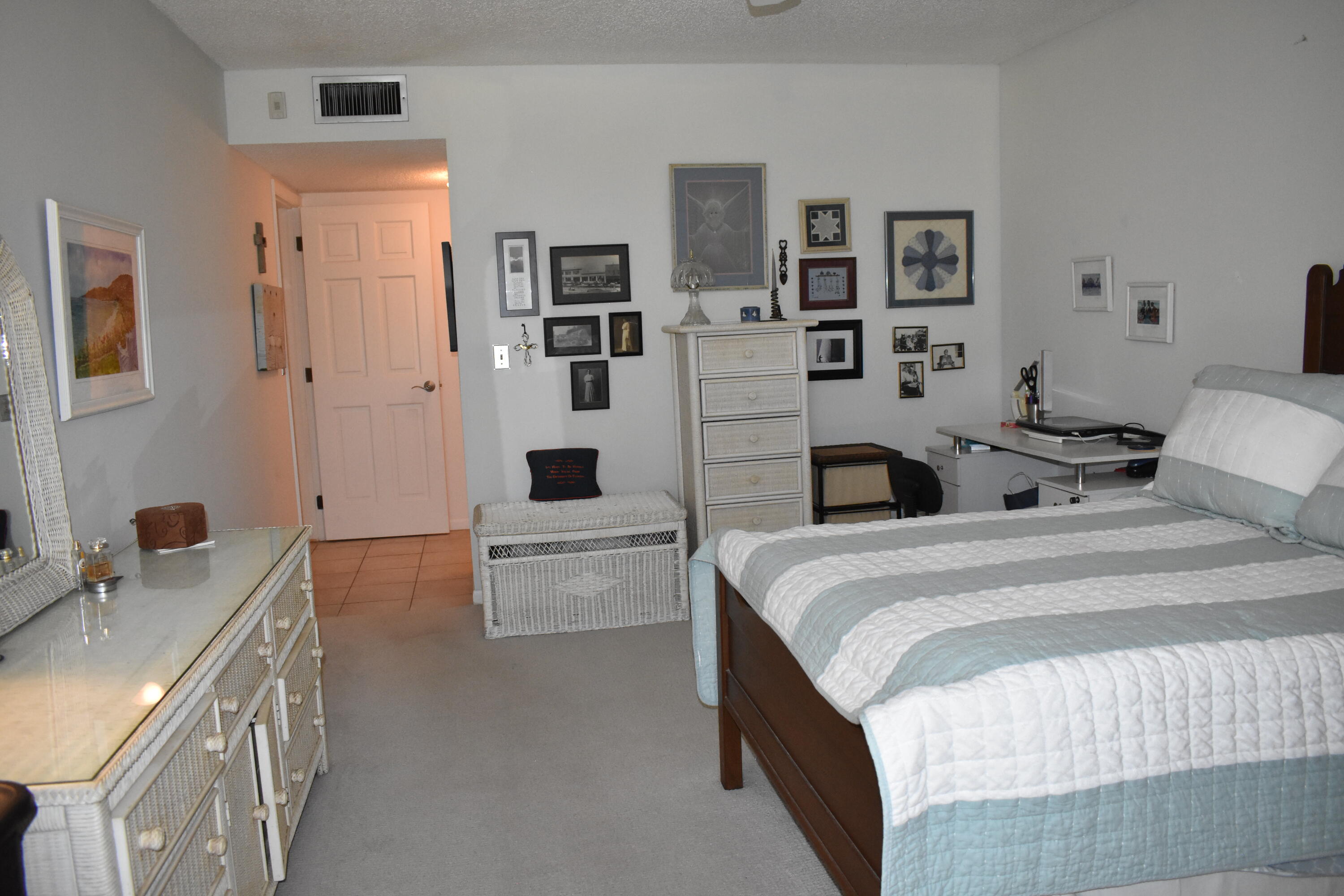 1101 River Reach #212, Fort Lauderdale FL 33315