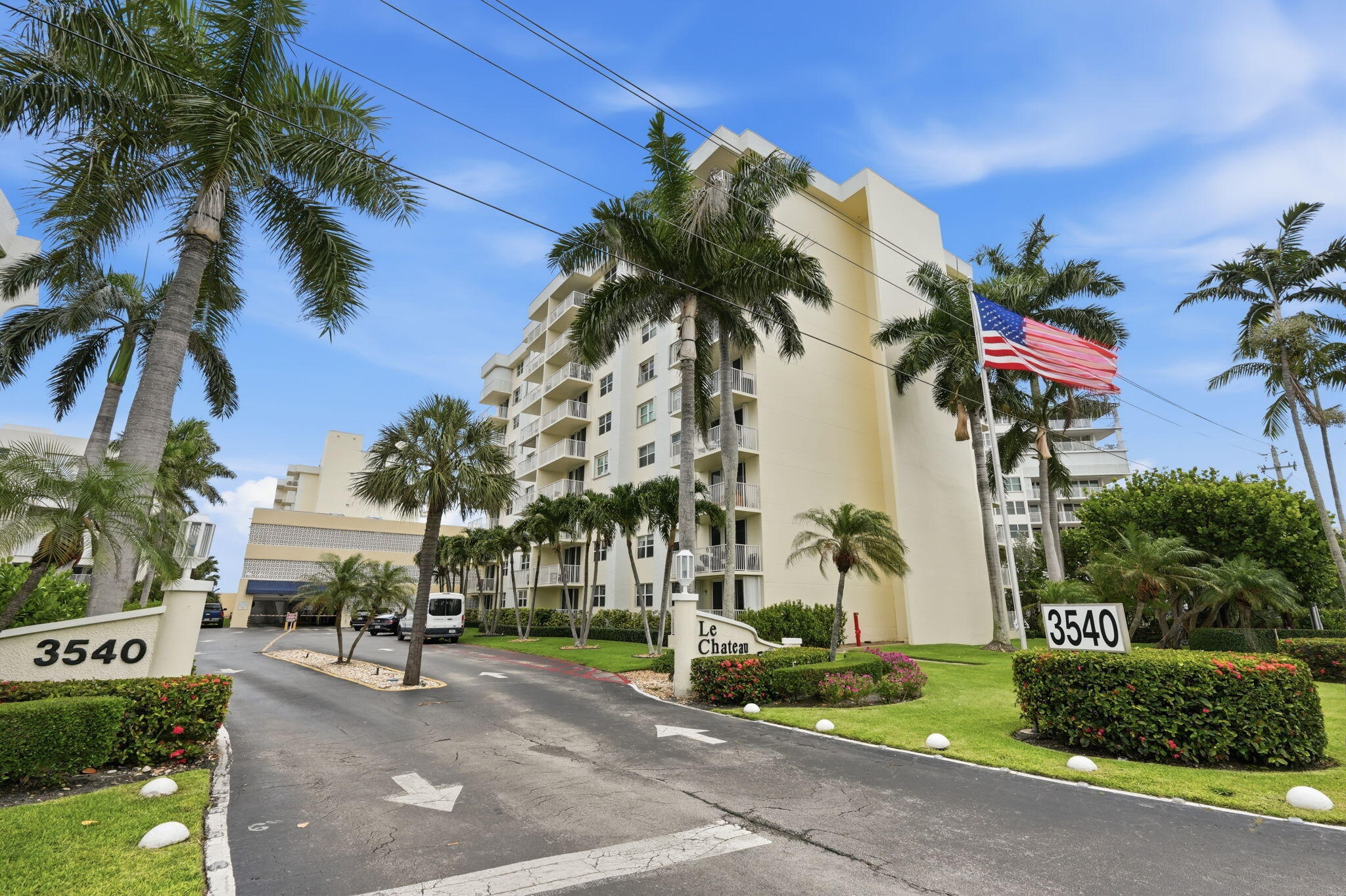 3540 South Ocean #310, South Palm Beach FL 33480