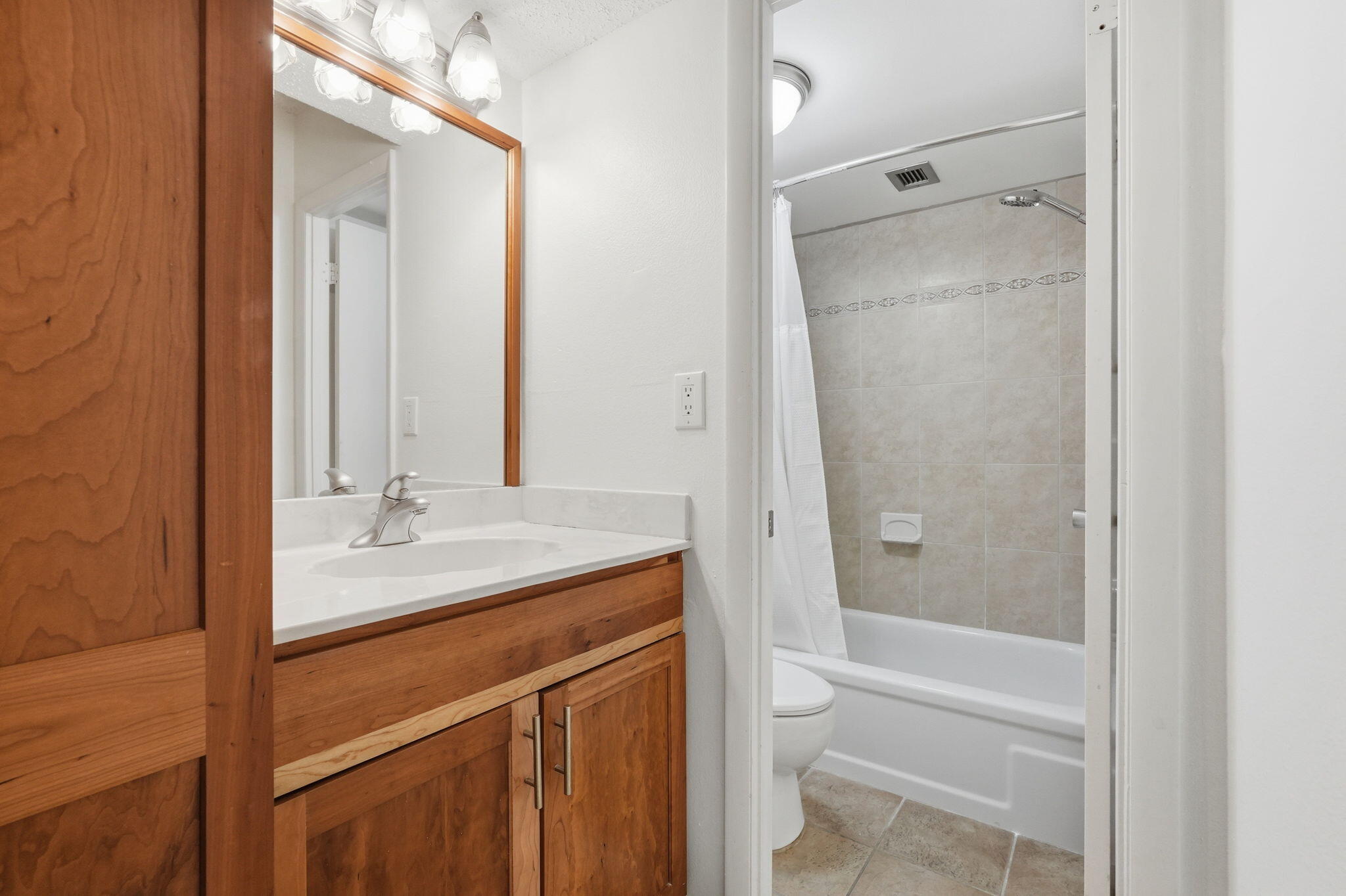3540 South Ocean #310, South Palm Beach FL 33480