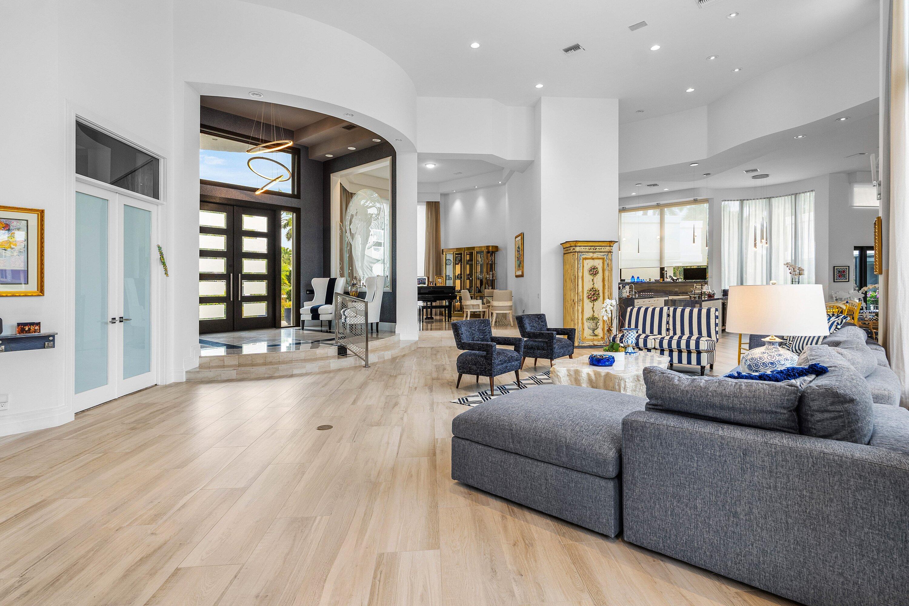 7027 Queenferry, Boca Raton FL 33496