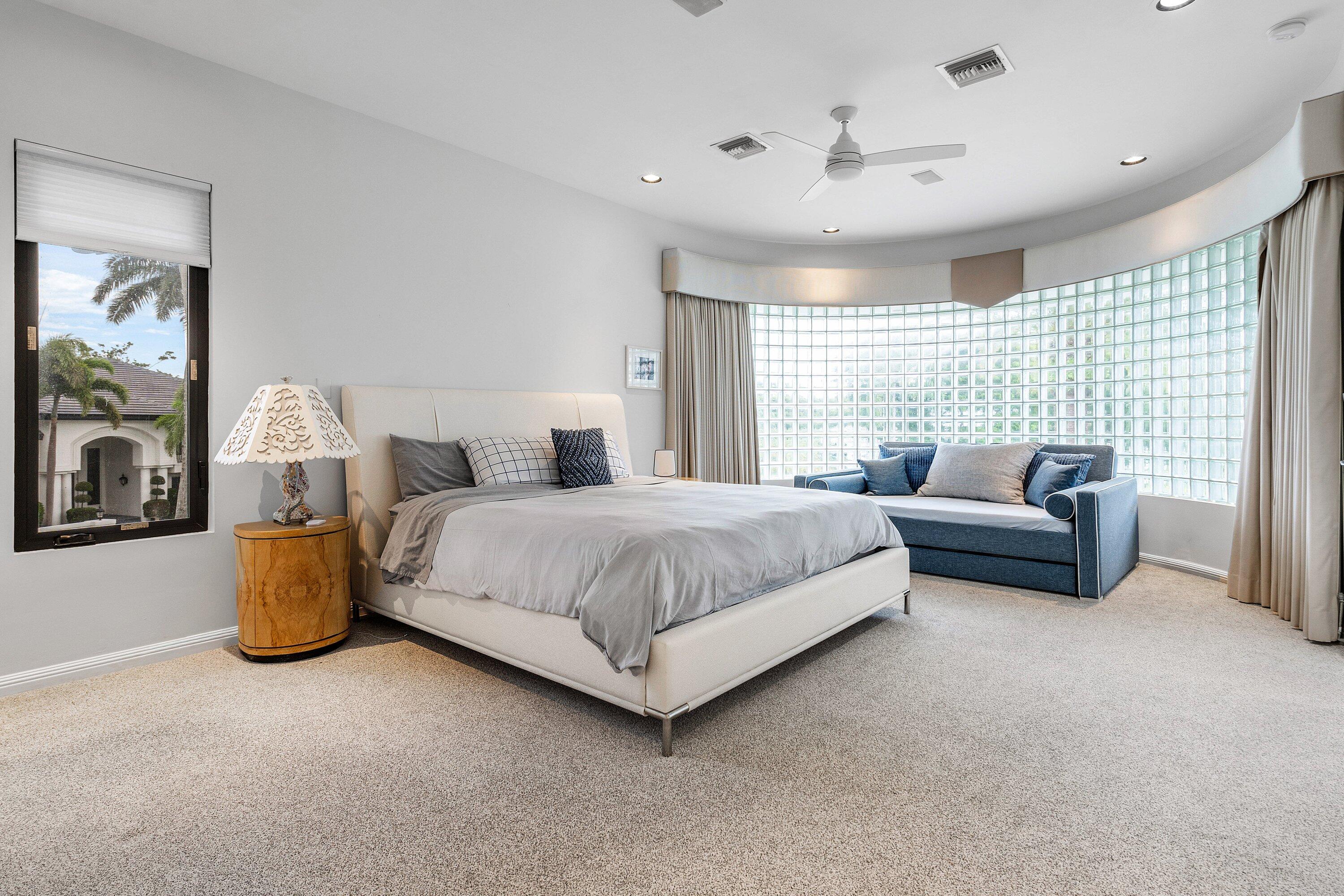7027 Queenferry, Boca Raton FL 33496
