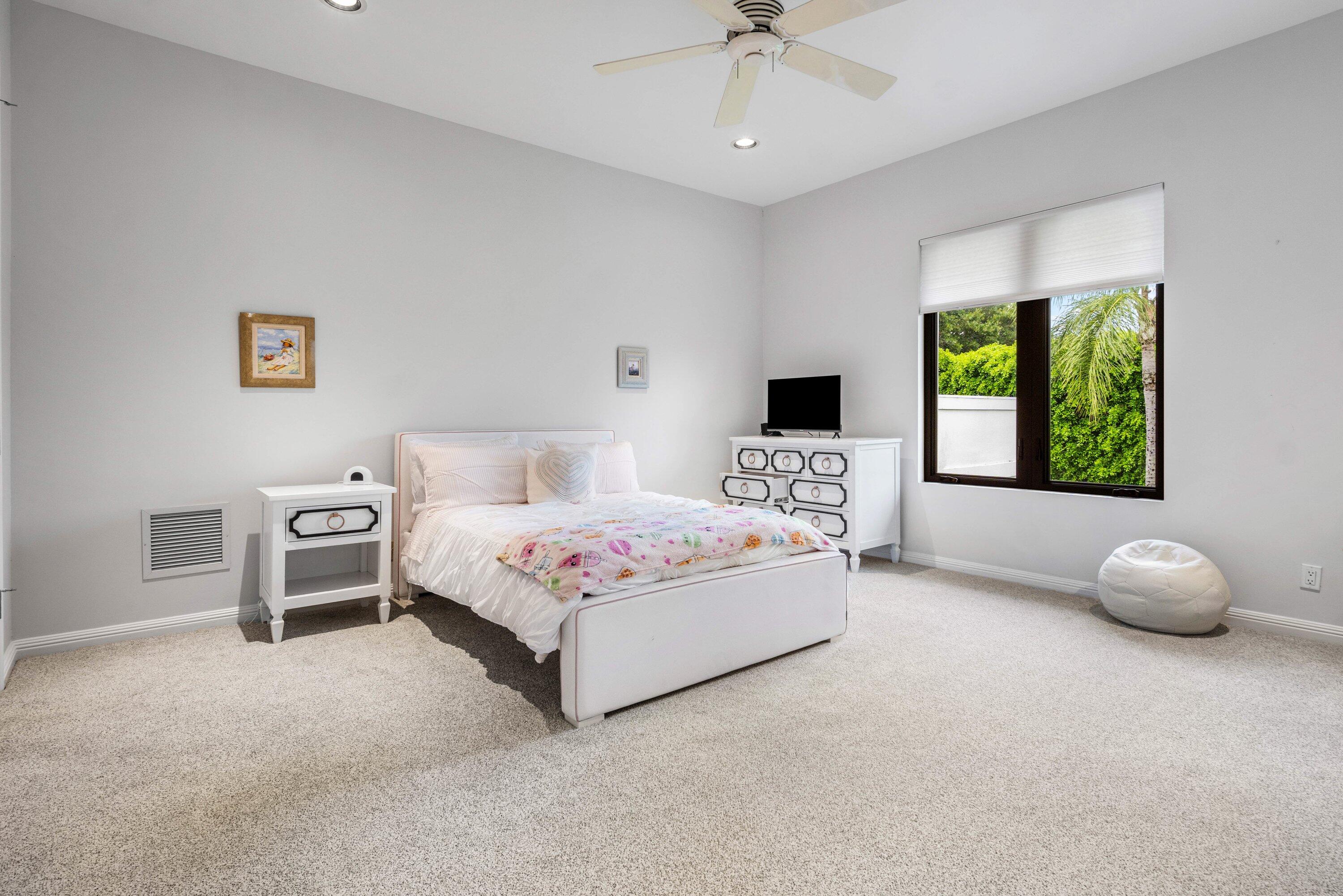 7027 Queenferry, Boca Raton FL 33496
