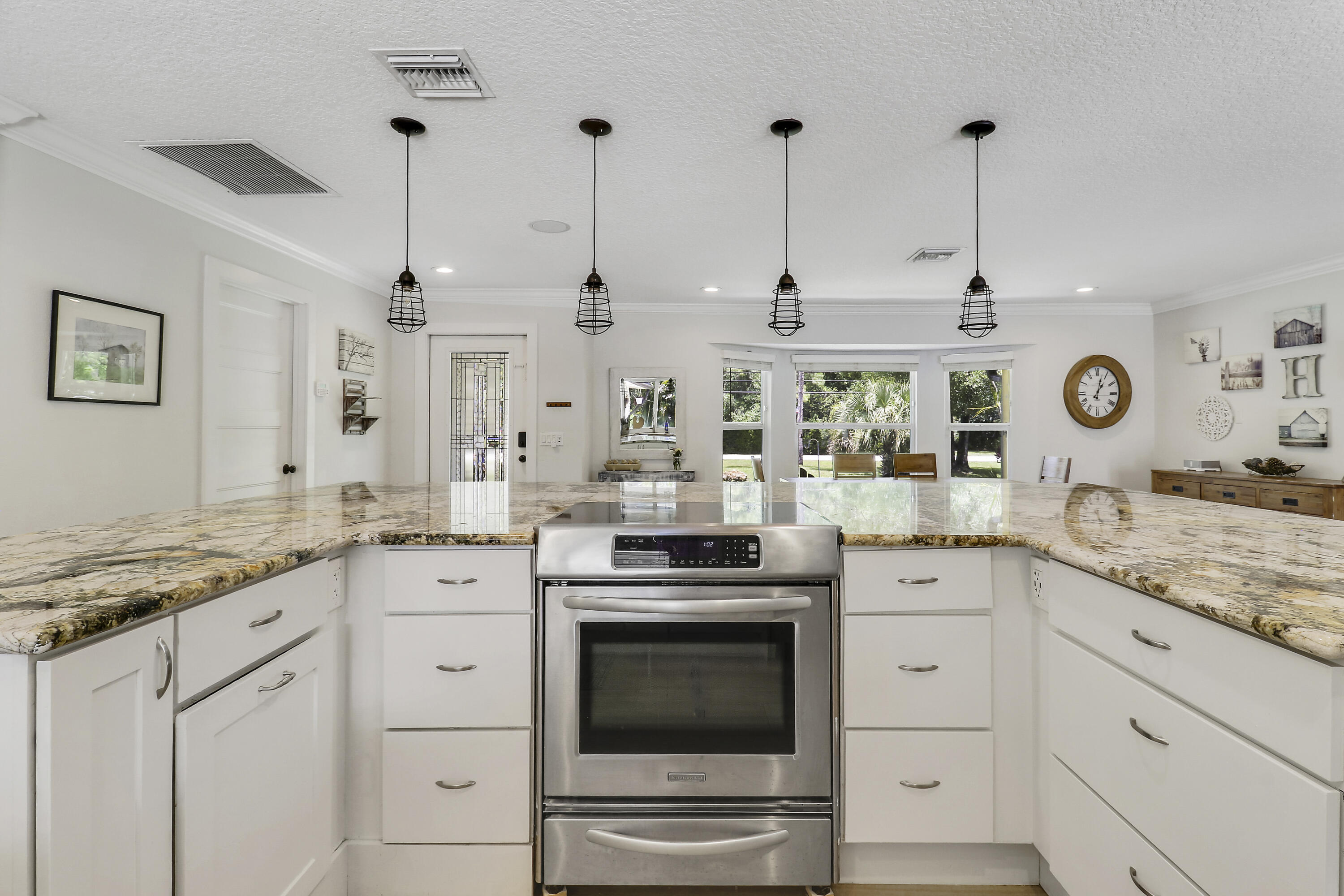 8352 N 154th Ct, Palm Beach Gardens FL 33418